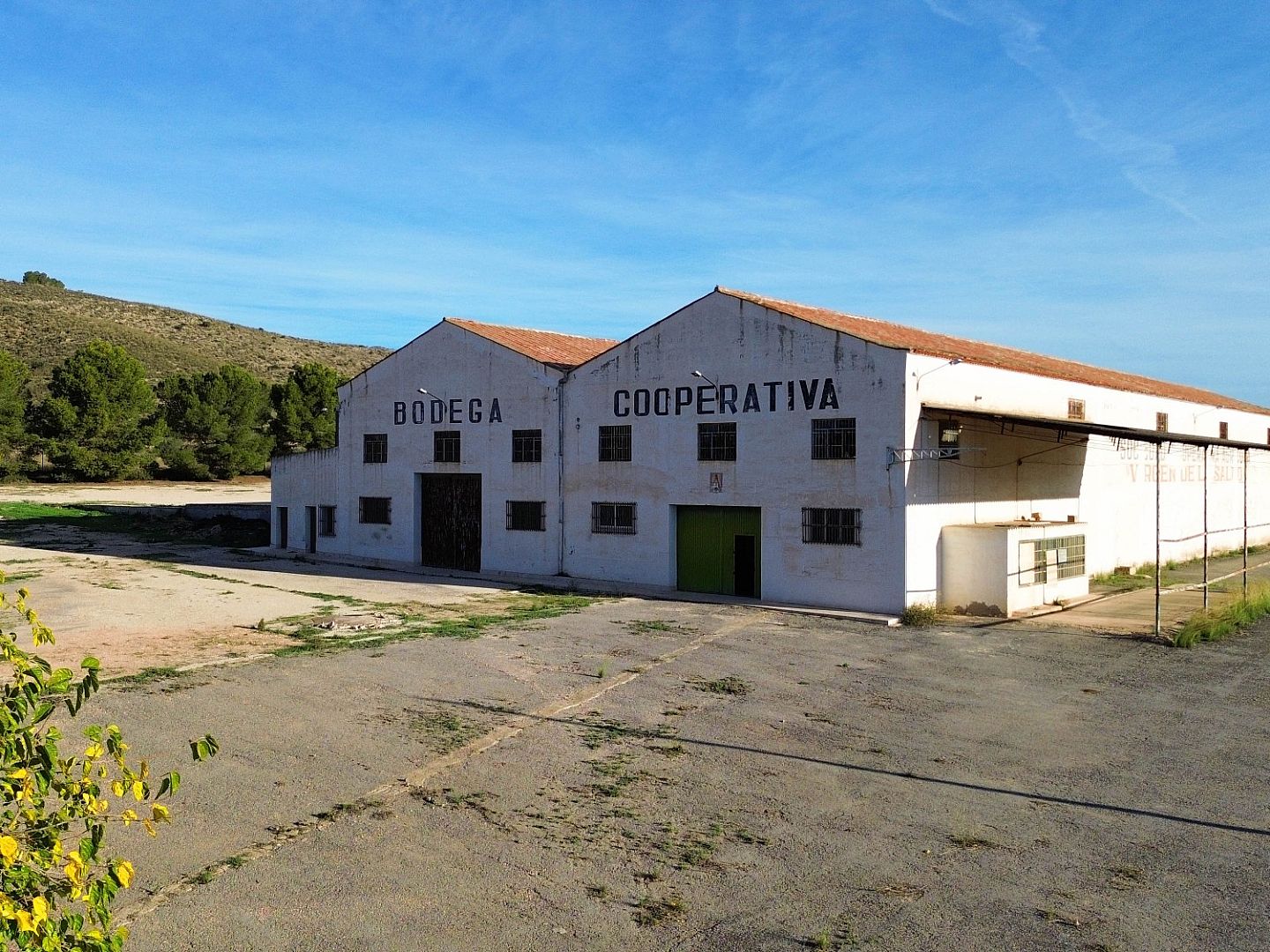 Commercial in Hondón de los Frailes
