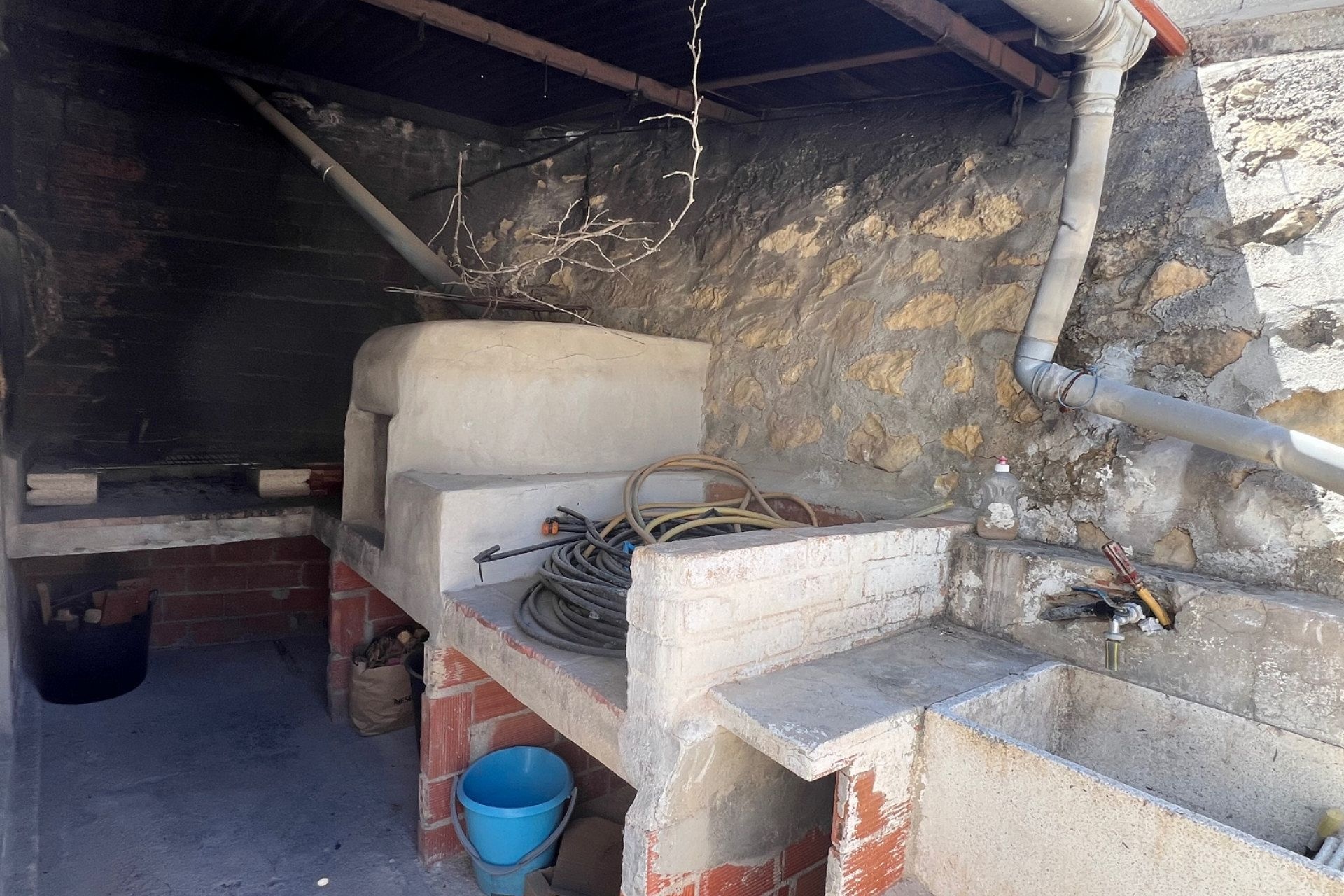 Resale - 4 Bedroom 1 Bathroom Finca in Crevillente -  - Alicante