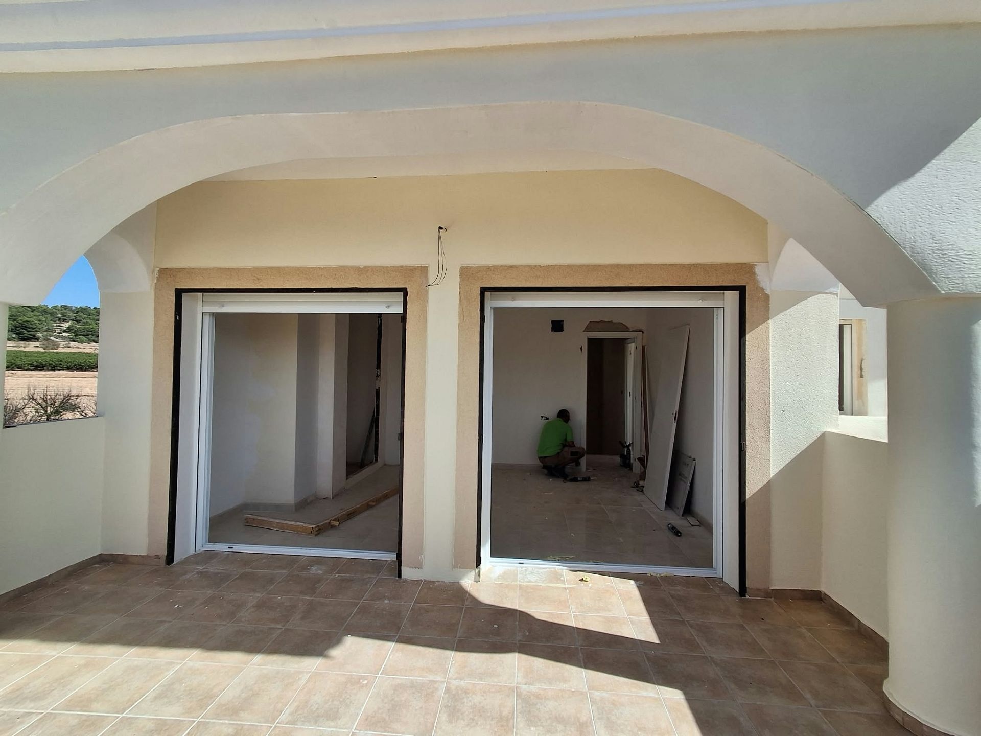 Resale - 5 Bedroom 3 Bathroom Country house in Pinoso -  - Alicante
