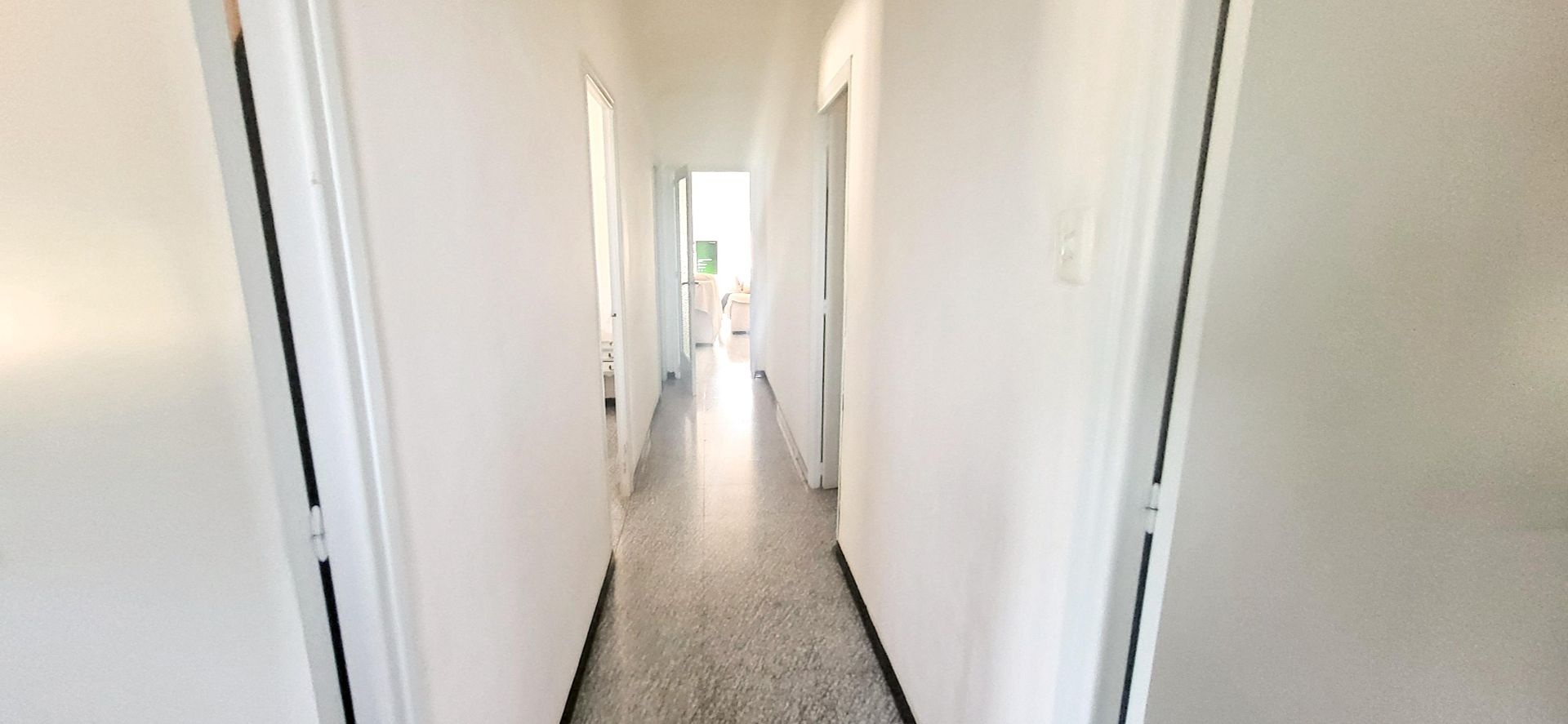 Resale - 4 Bedroom 1 Bathroom Villa in Novelda -  - Alicante