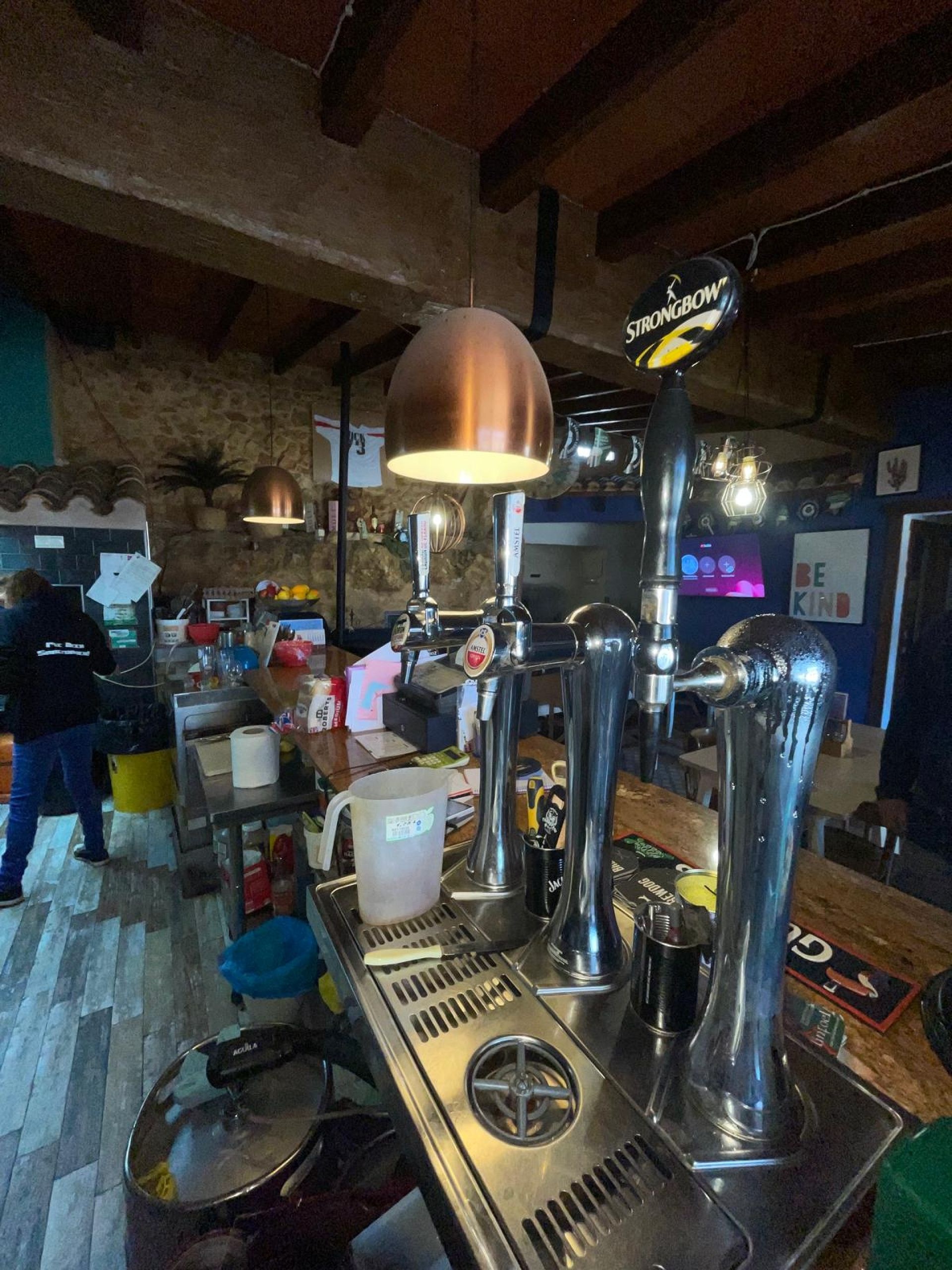 Resale - 2 Bathroom Commercial in Pinoso -  - Alicante