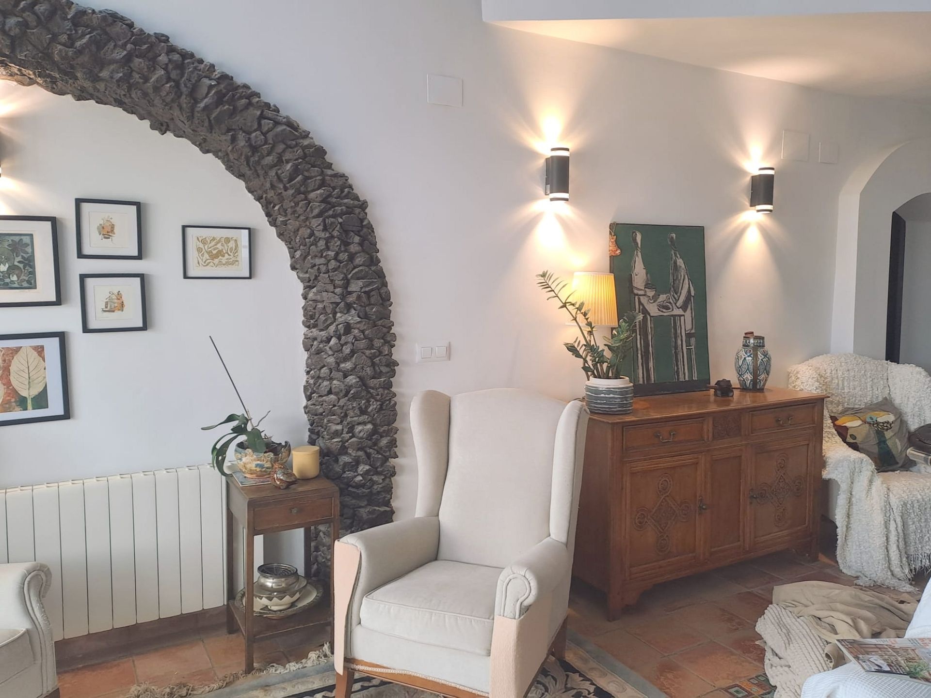 Resale - 6 Bedroom 4 Bathroom Country house in Sax -  - Alicante
