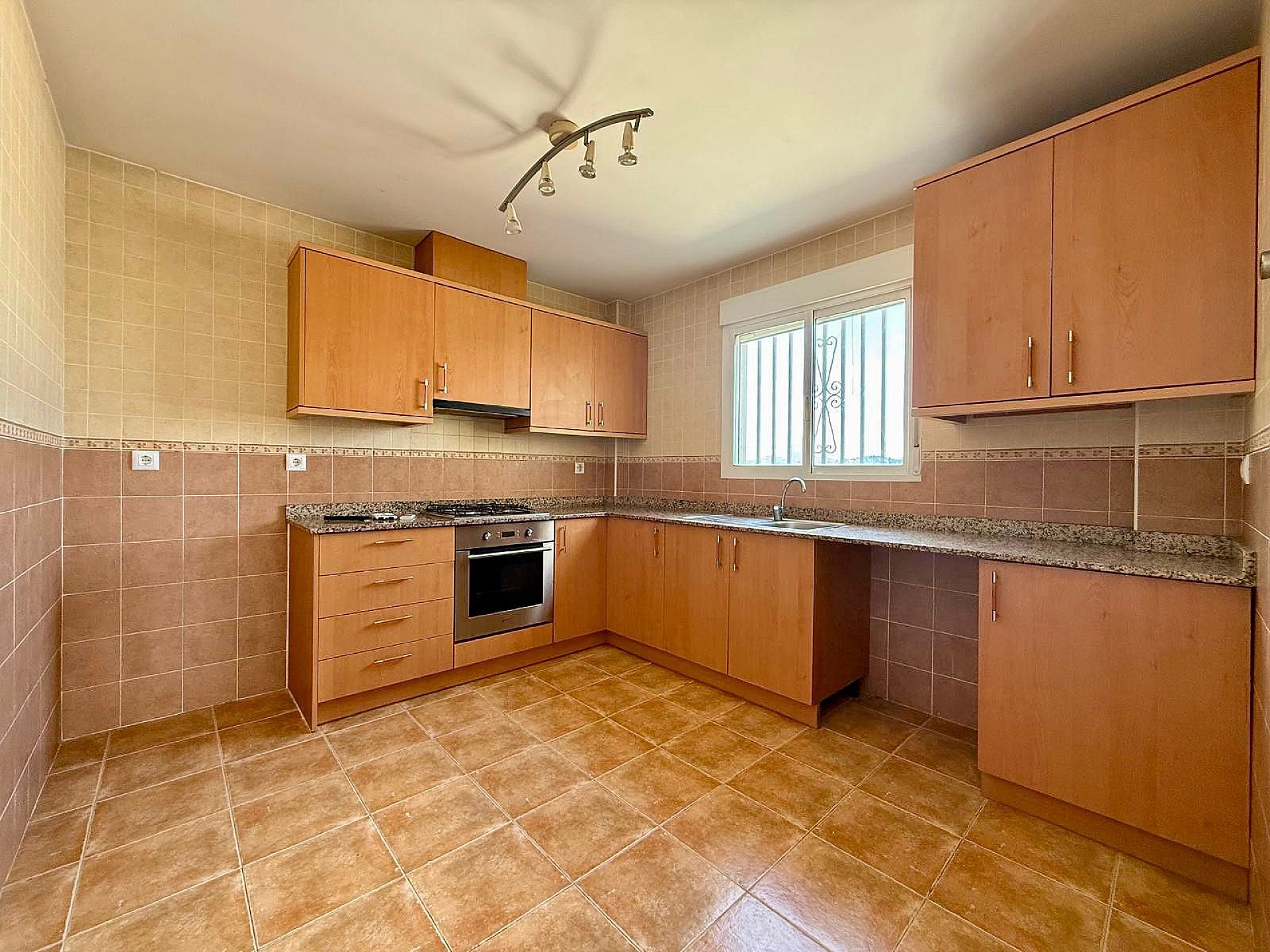 Resale - 3 Bedroom 2 Bathroom Villa in Cañada del Trigo -  - Murcia