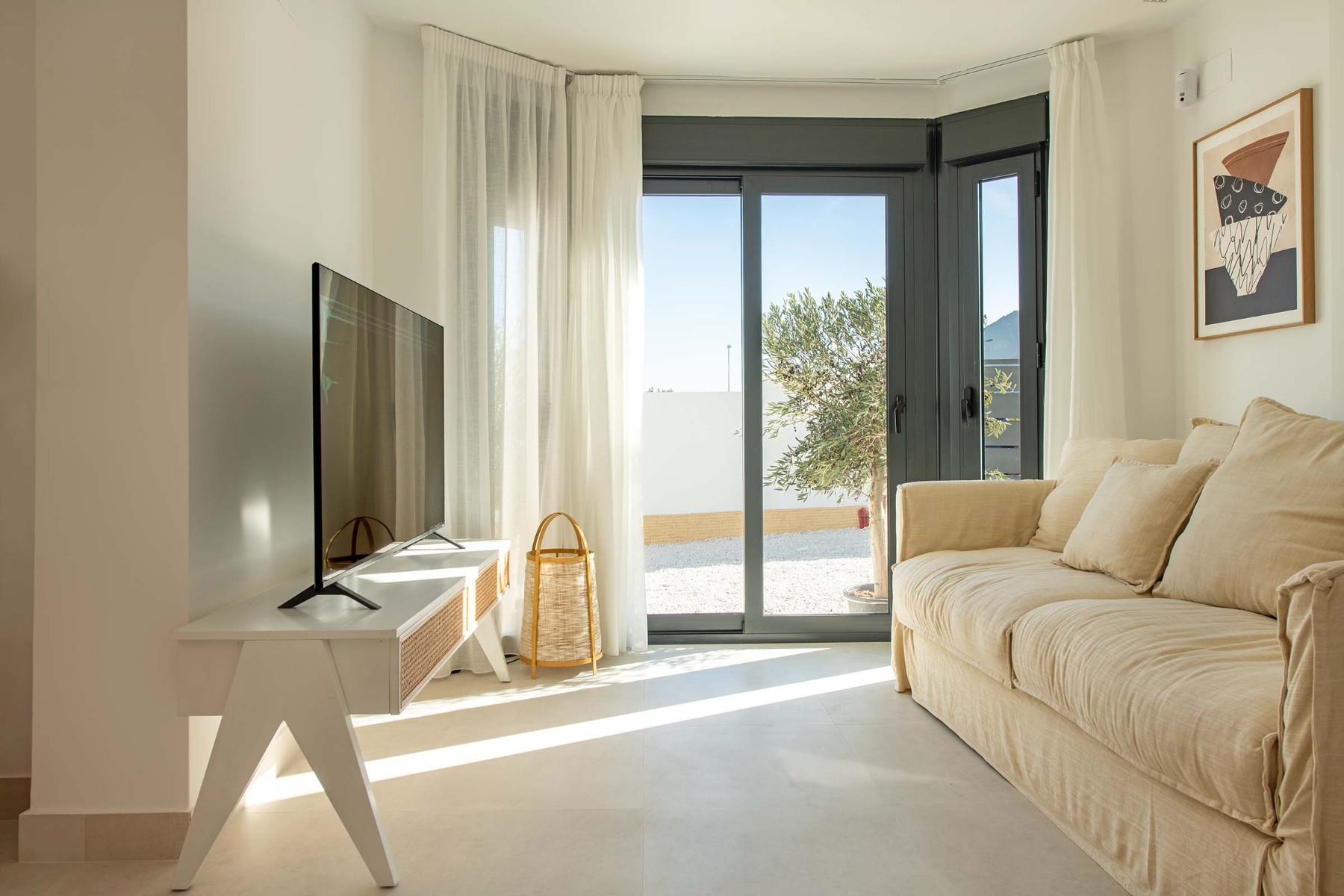 Resale - 3 Bedroom 2 Bathroom Villa in Cox -  - Alicante