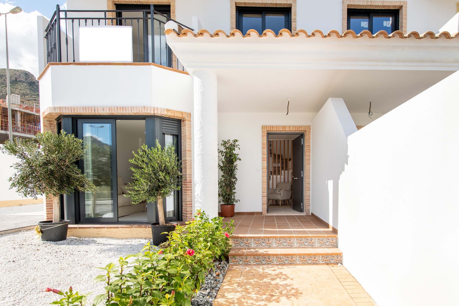 Resale - 3 Bedroom 2 Bathroom Villa in Cox -  - Alicante