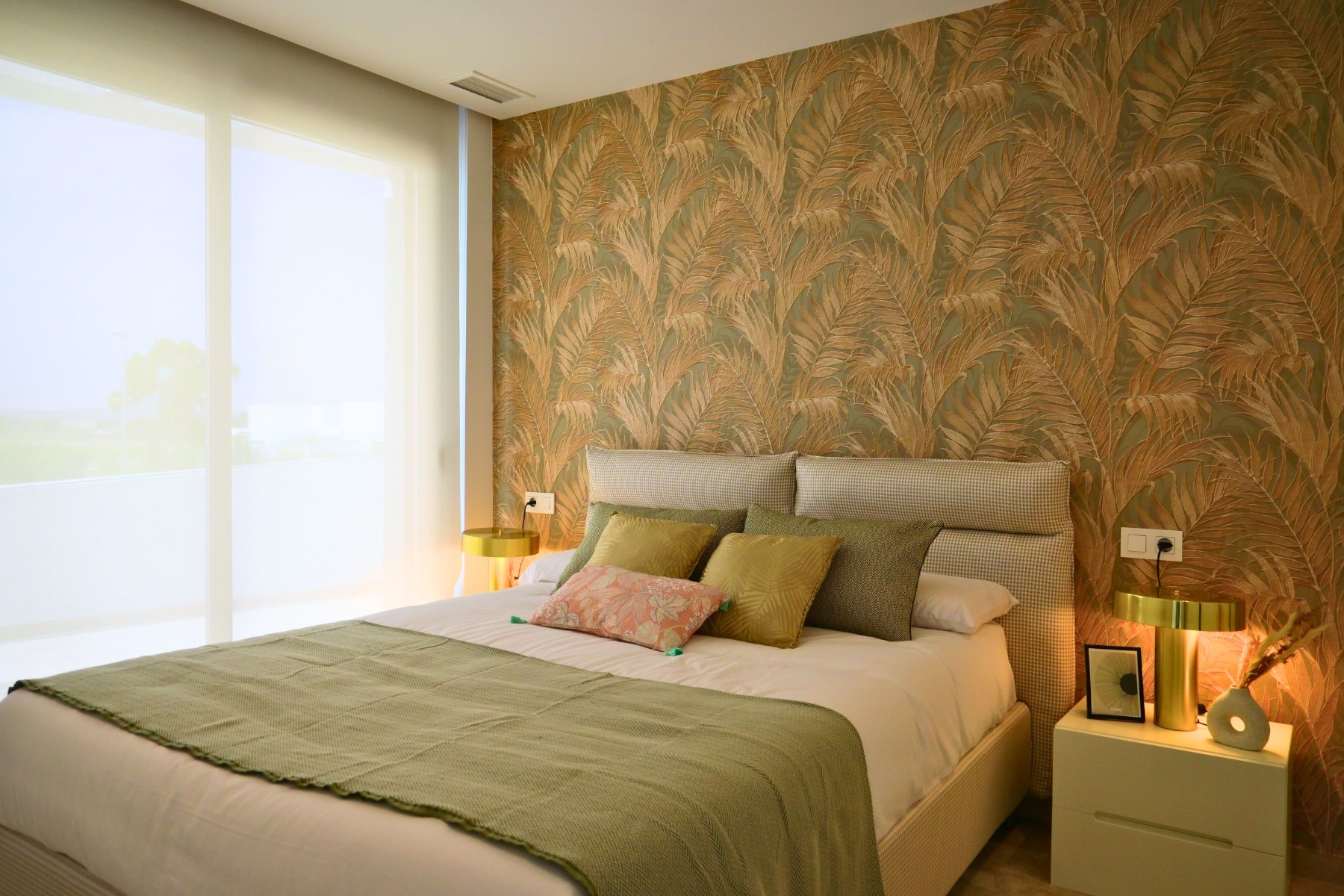 Resale - 3 Bedroom 2 Bathroom Villa in Dolores -  - Alicante