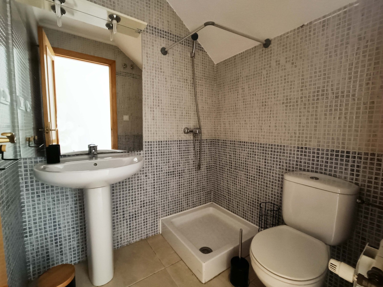 Resale - 3 Bedroom 2 Bathroom Apartment in Hondón de los Frailes -  - Alicante