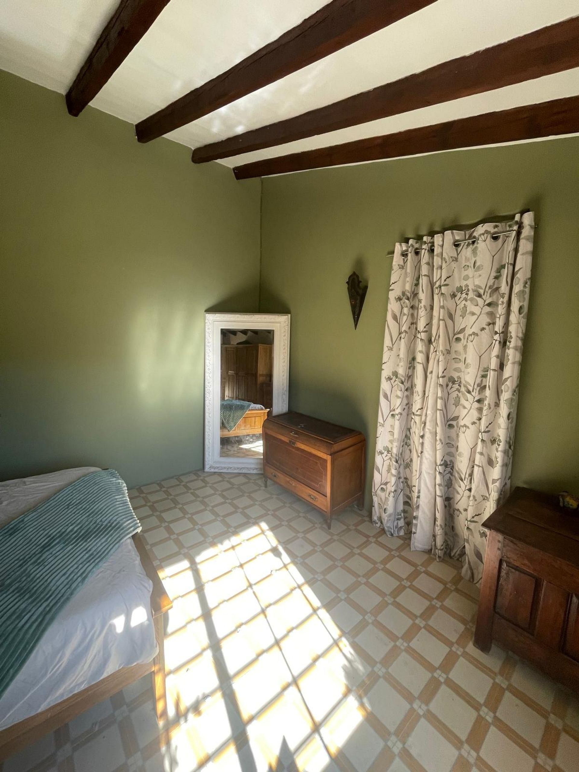 Resale - 3 Bedroom 5 Bathroom Commercial in Pinoso -  - Alicante