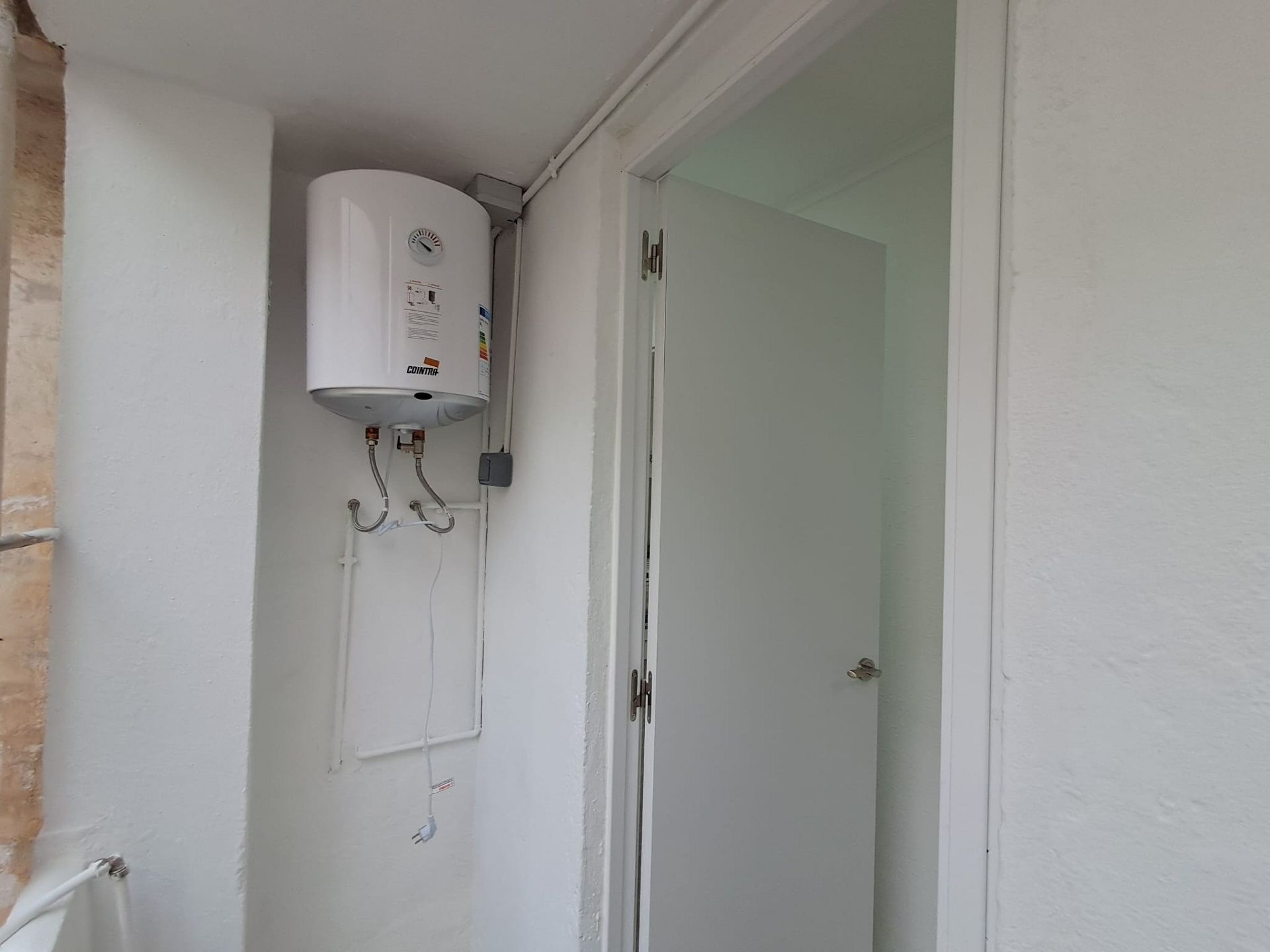 Resale - 3 Bedroom 1 Bathroom Apartment in Aspe -  - Alicante