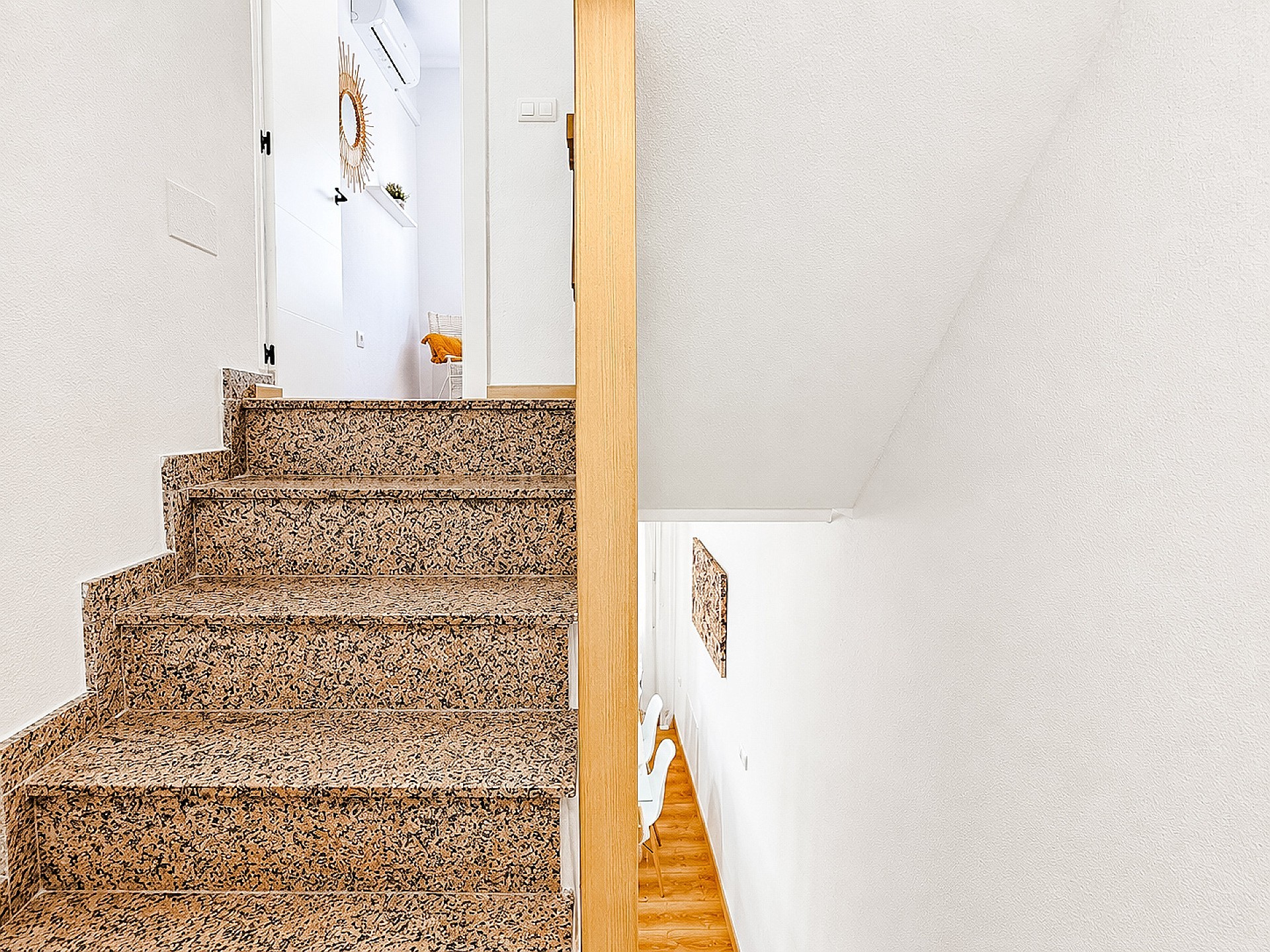 Resale - 3 Bedroom 3 Bathroom Semi-detached in Orihuela -  - Alicante