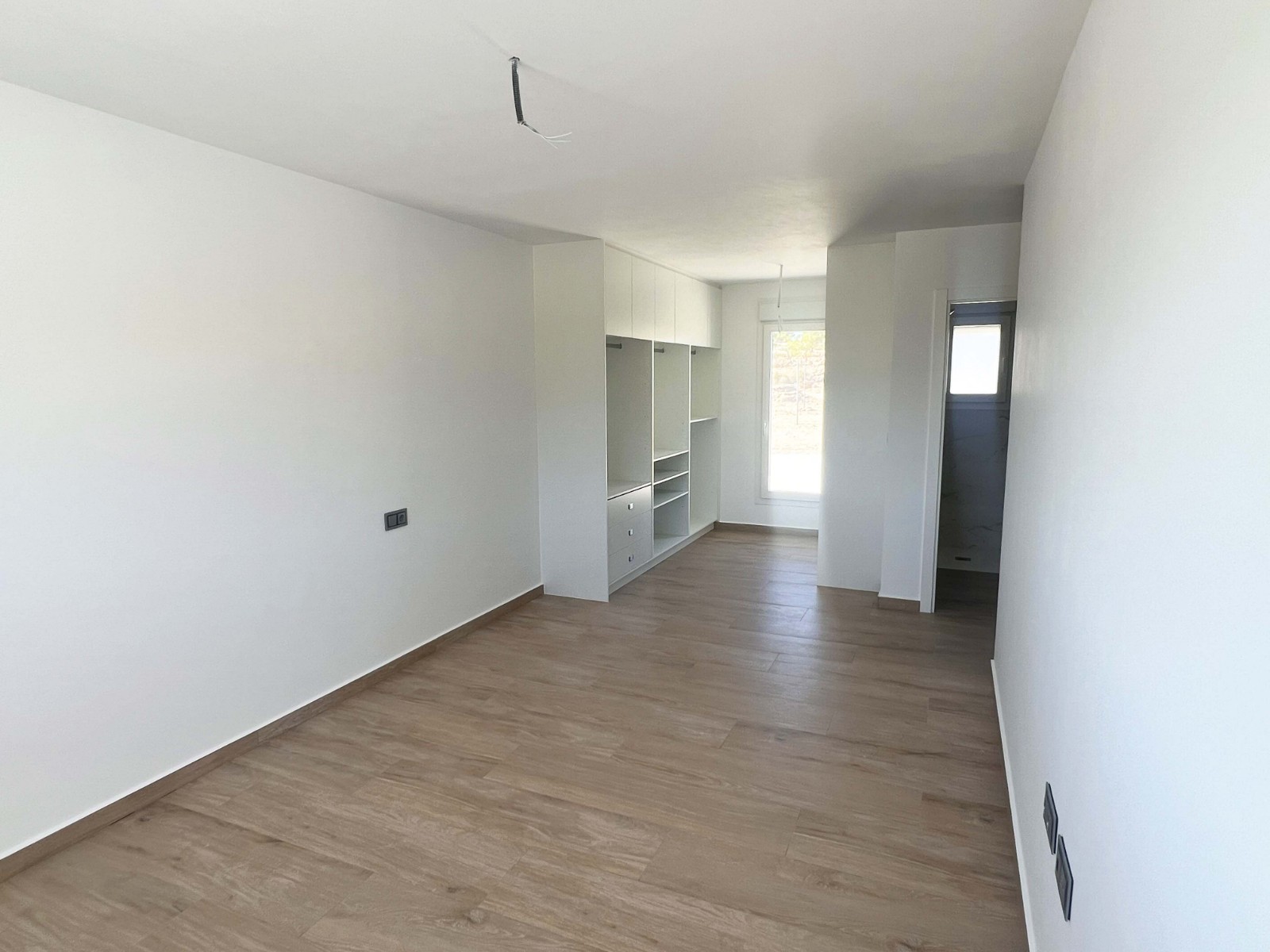 Resale - 3 Bedroom 2 Bathroom Villa in Pinoso -  - Alicante