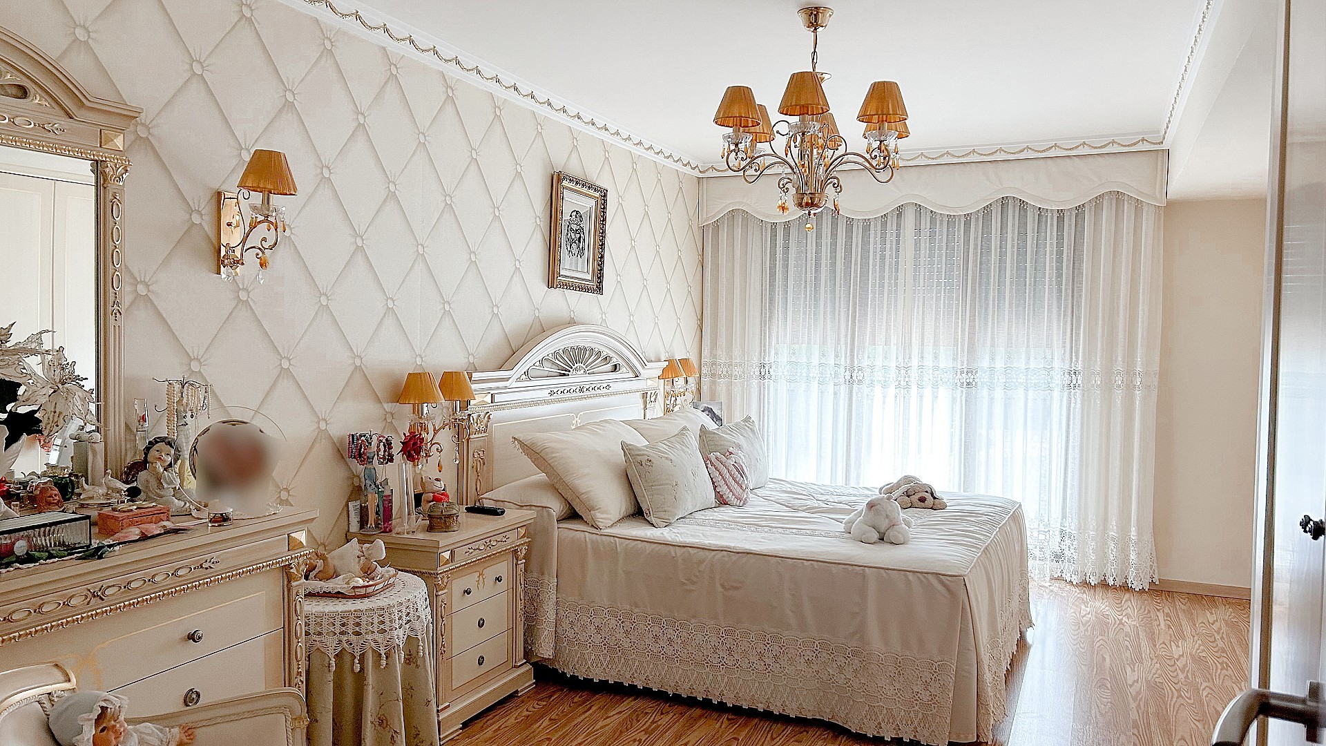 Resale - 4 Bedroom 4 Bathroom Villa in Yecla -  - Murcia