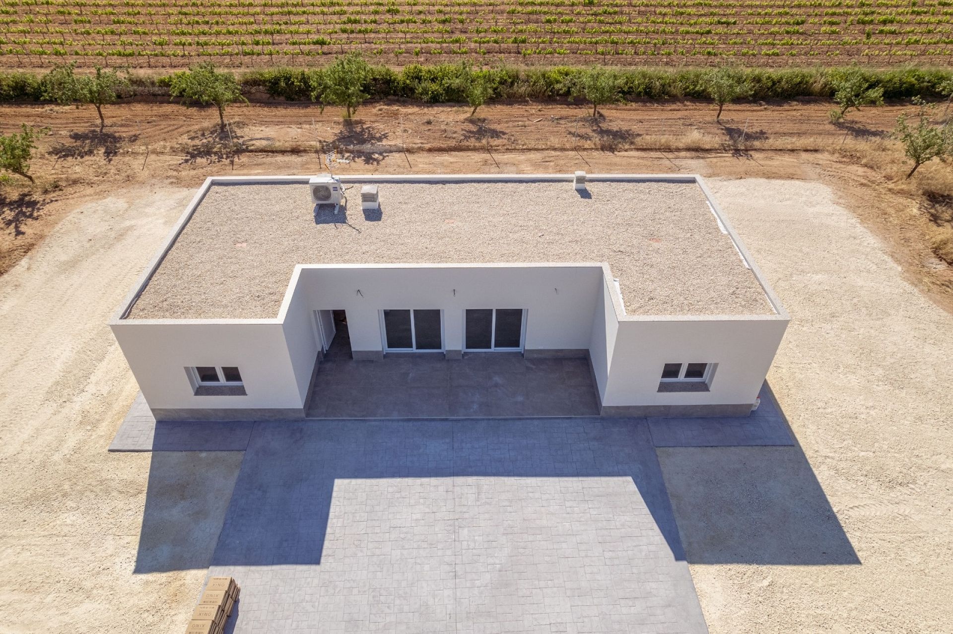 Resale - 3 Bedroom 2 Bathroom Villa in Pinoso -  - Alicante