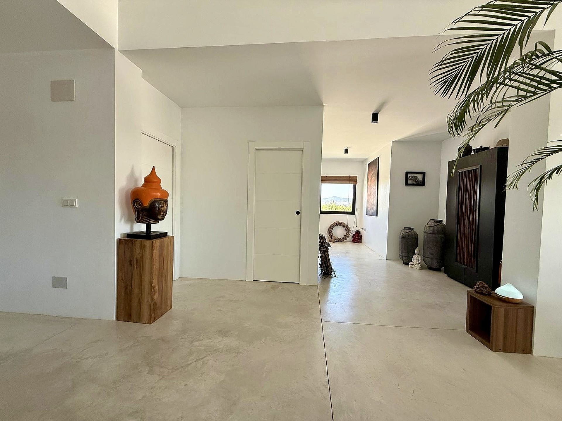 Resale - 5 Bedroom 3 Bathroom Villa in Pinoso -  - Alicante