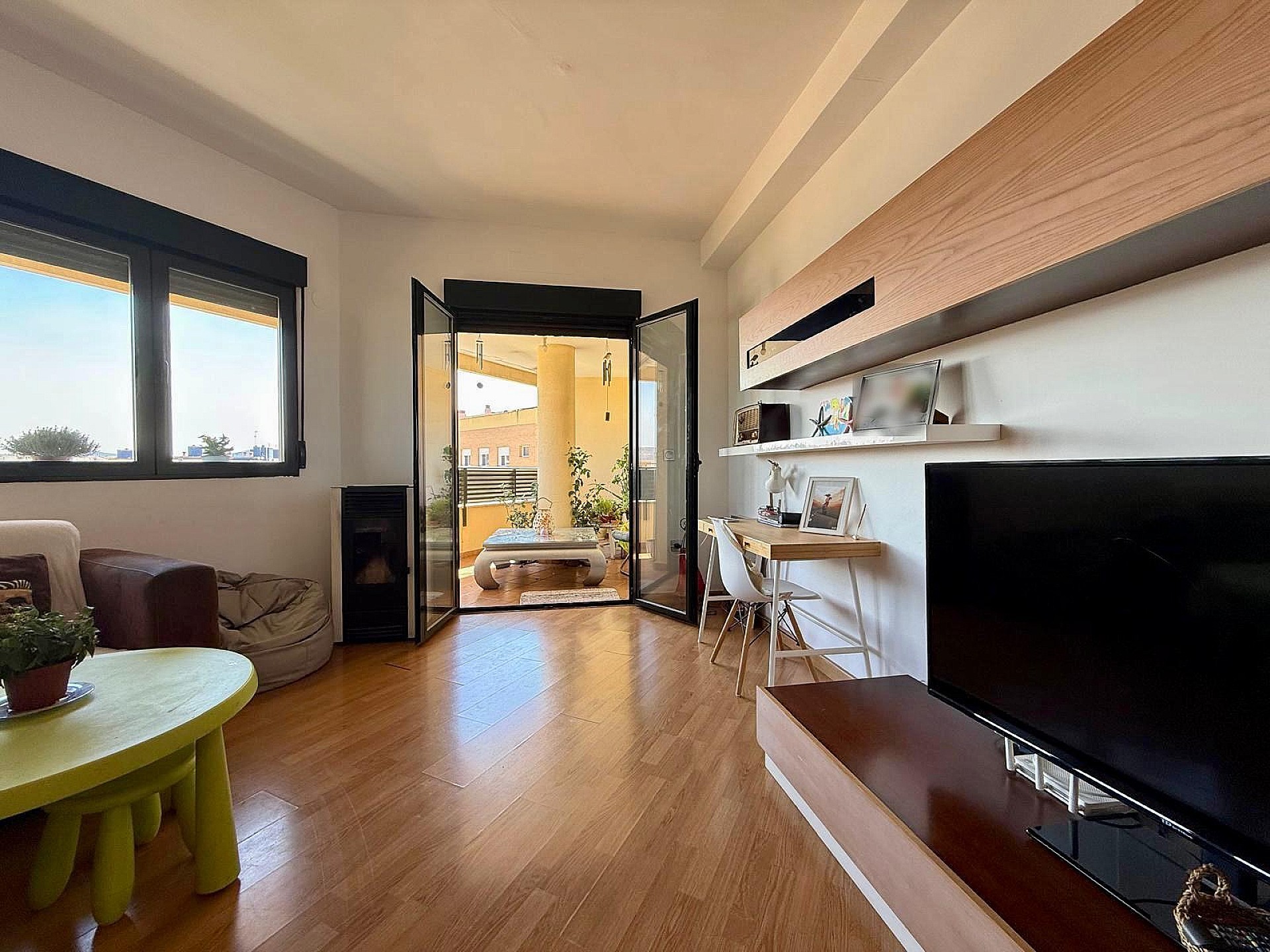 Resale - 4 Bedroom 2 Bathroom Apartment in Yecla - , Yecla, Murcia, Spain - Murcia