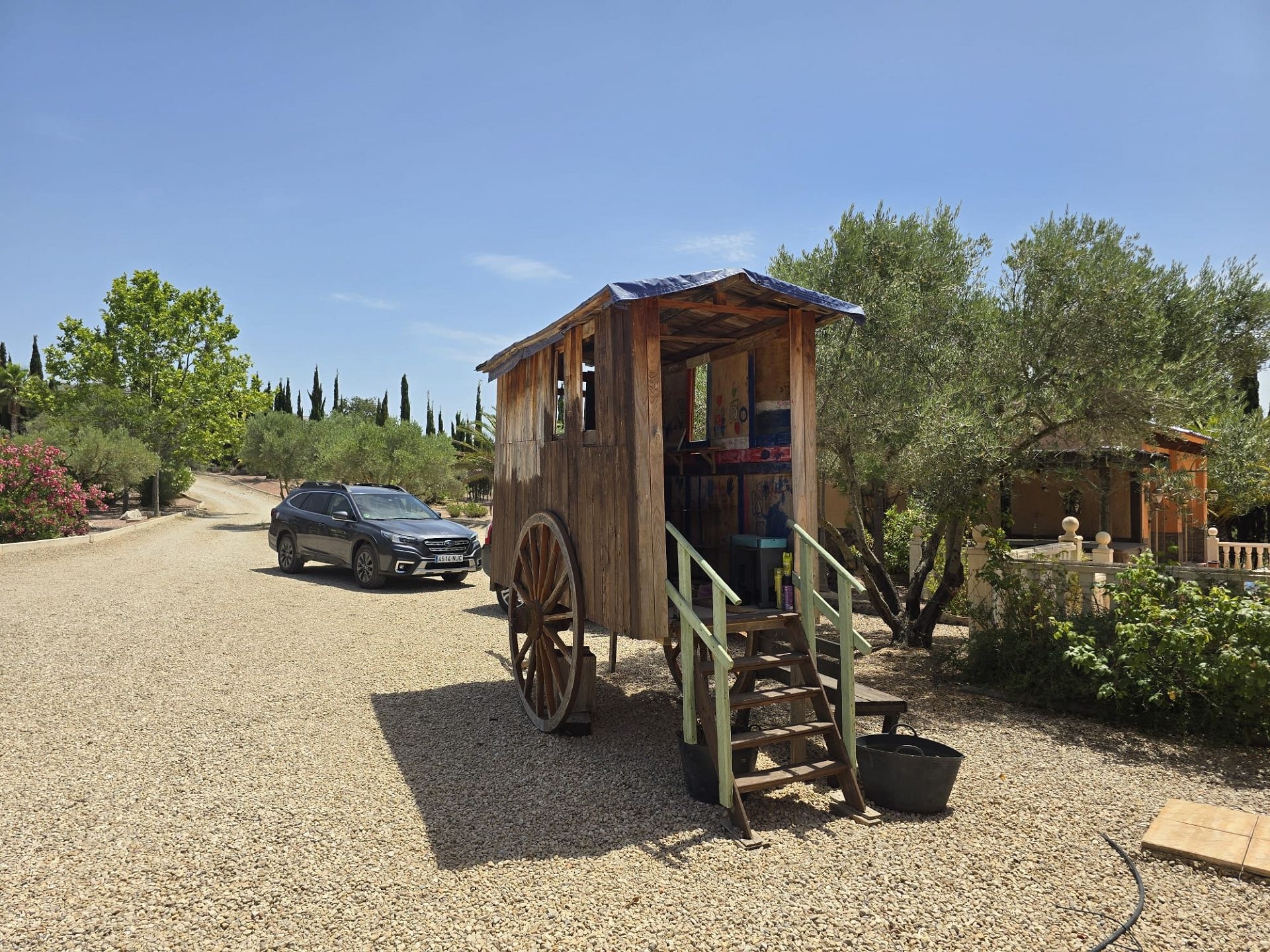 Resale - 6 Bedroom 5 Bathroom Villa in Salinas -  - Alicante
