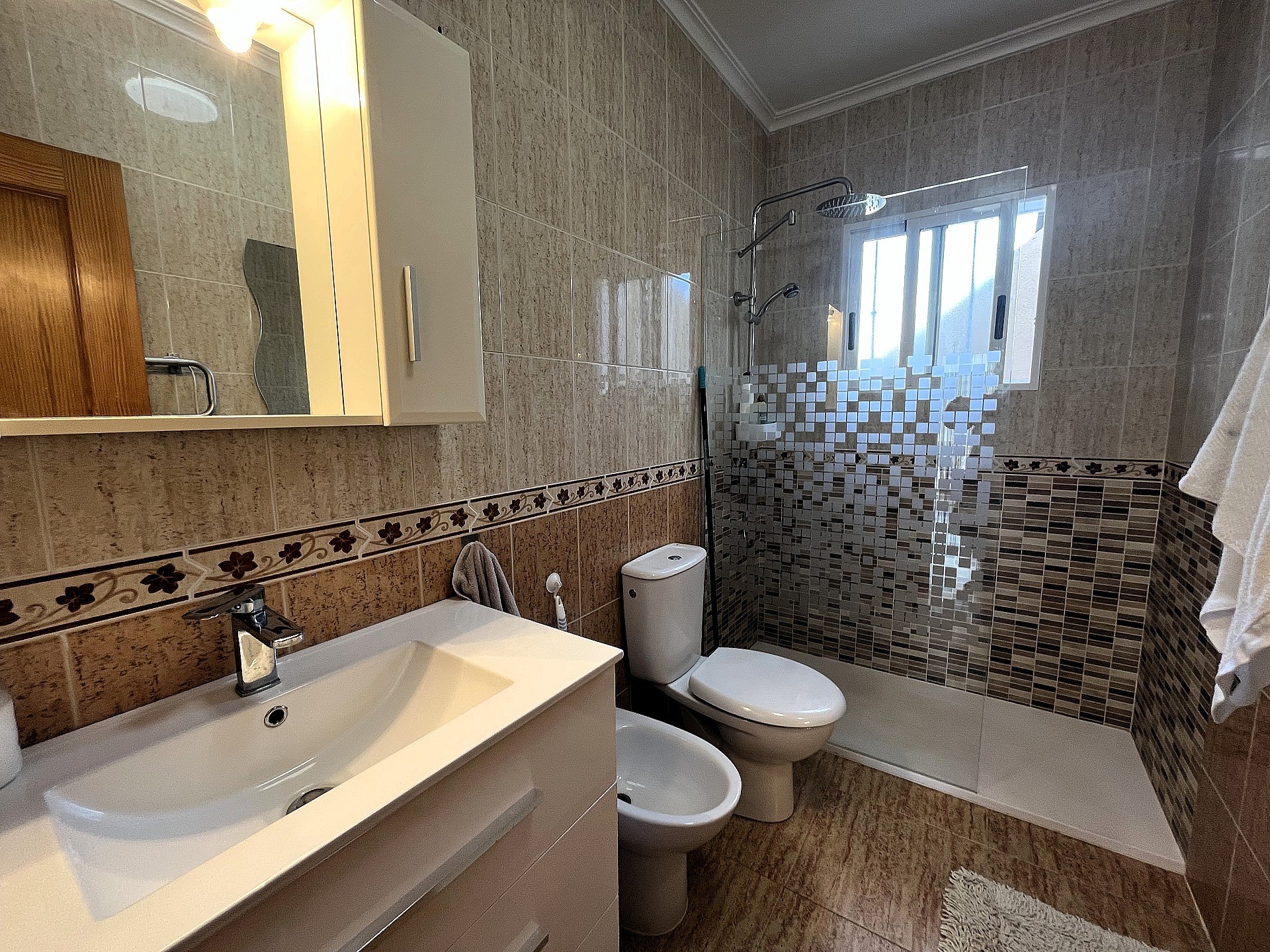 Resale - 2 Bedroom 1 Bathroom Apartment in Castalla - , Castalla, Alicante, Spain - Alicante