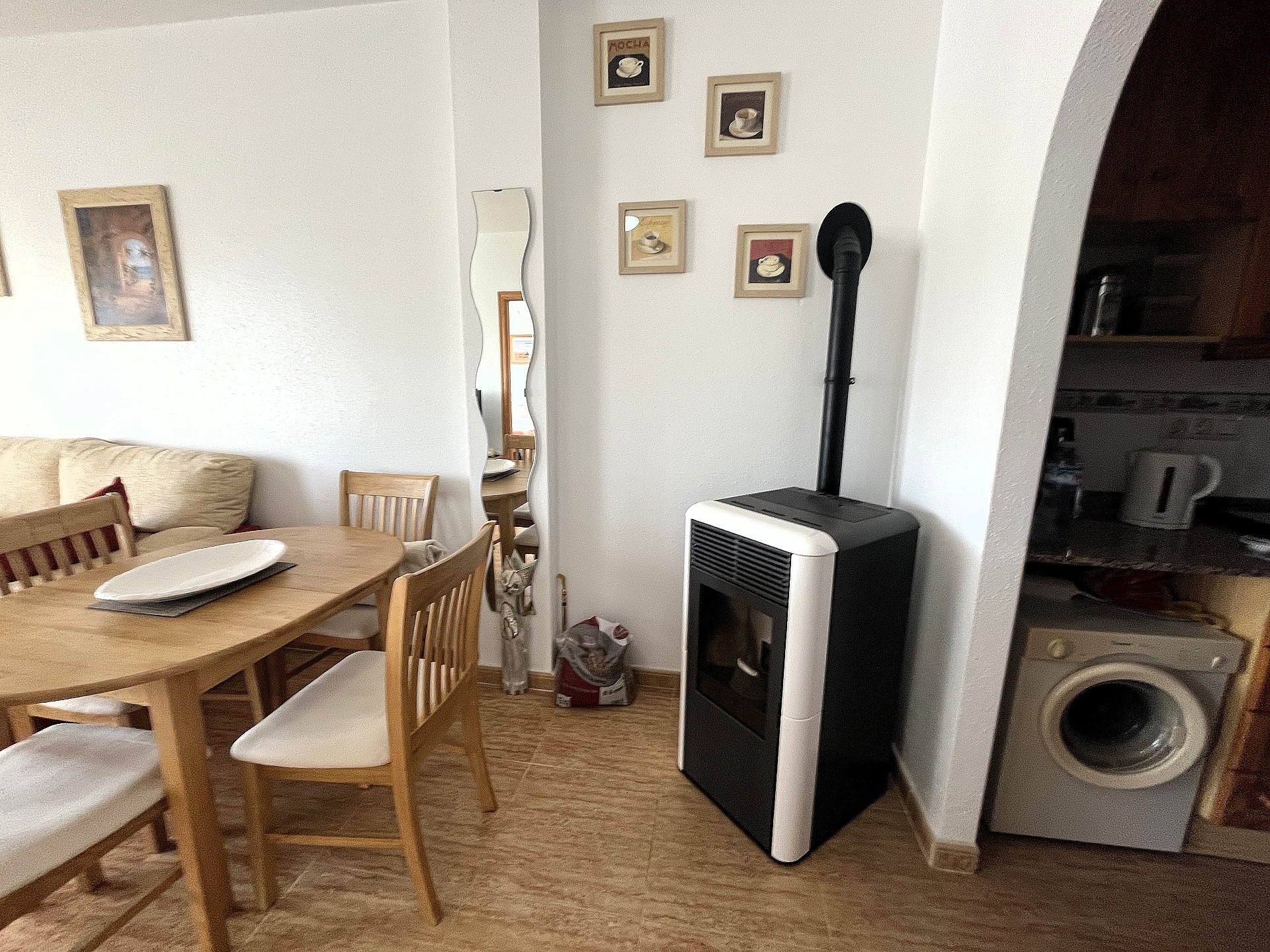 Resale - 2 Bedroom 1 Bathroom Apartment in Castalla - , Castalla, Alicante, Spain - Alicante