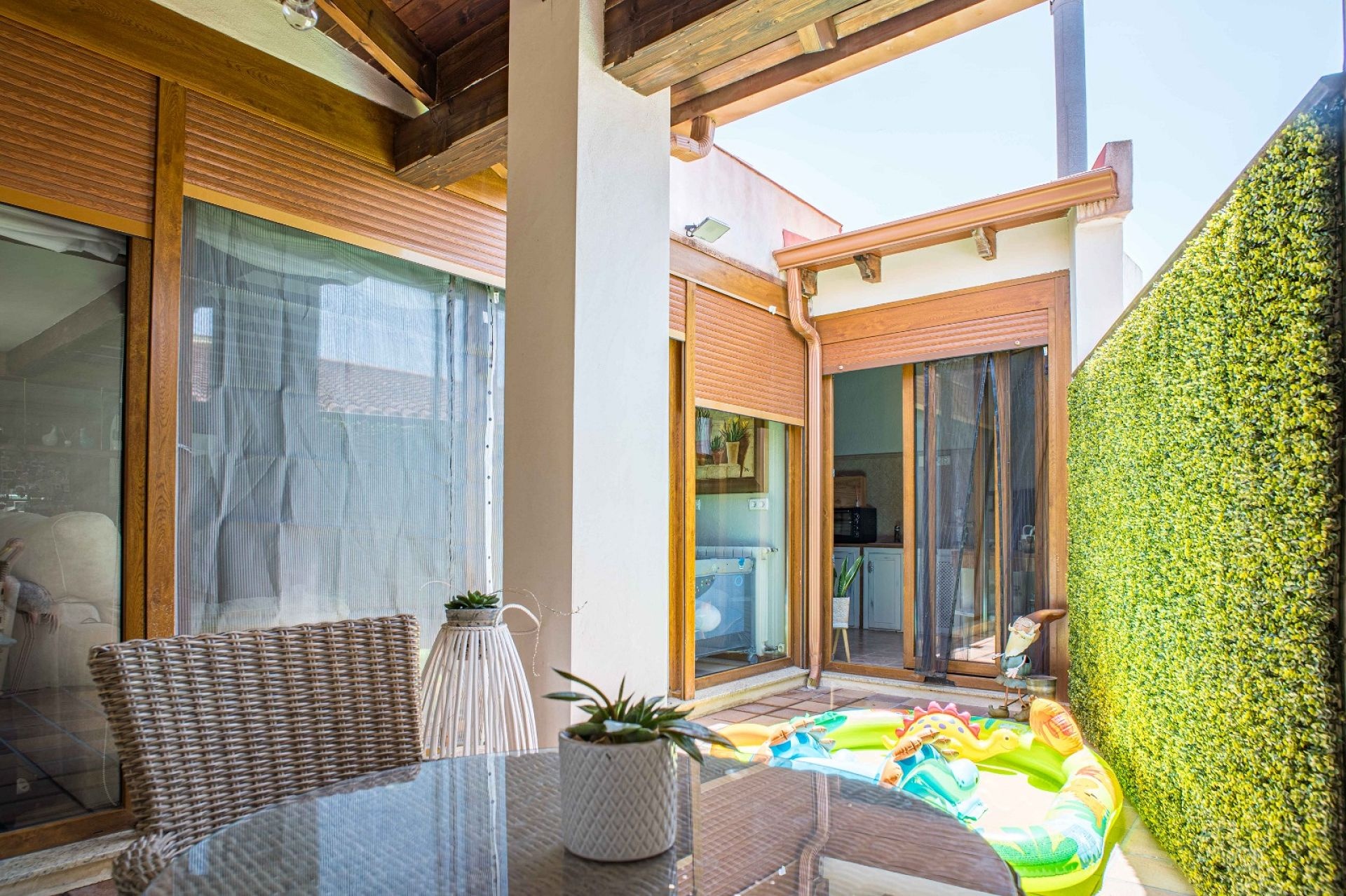 Resale - 4 Bedroom 2 Bathroom Villa in Pinoso -  - Alicante