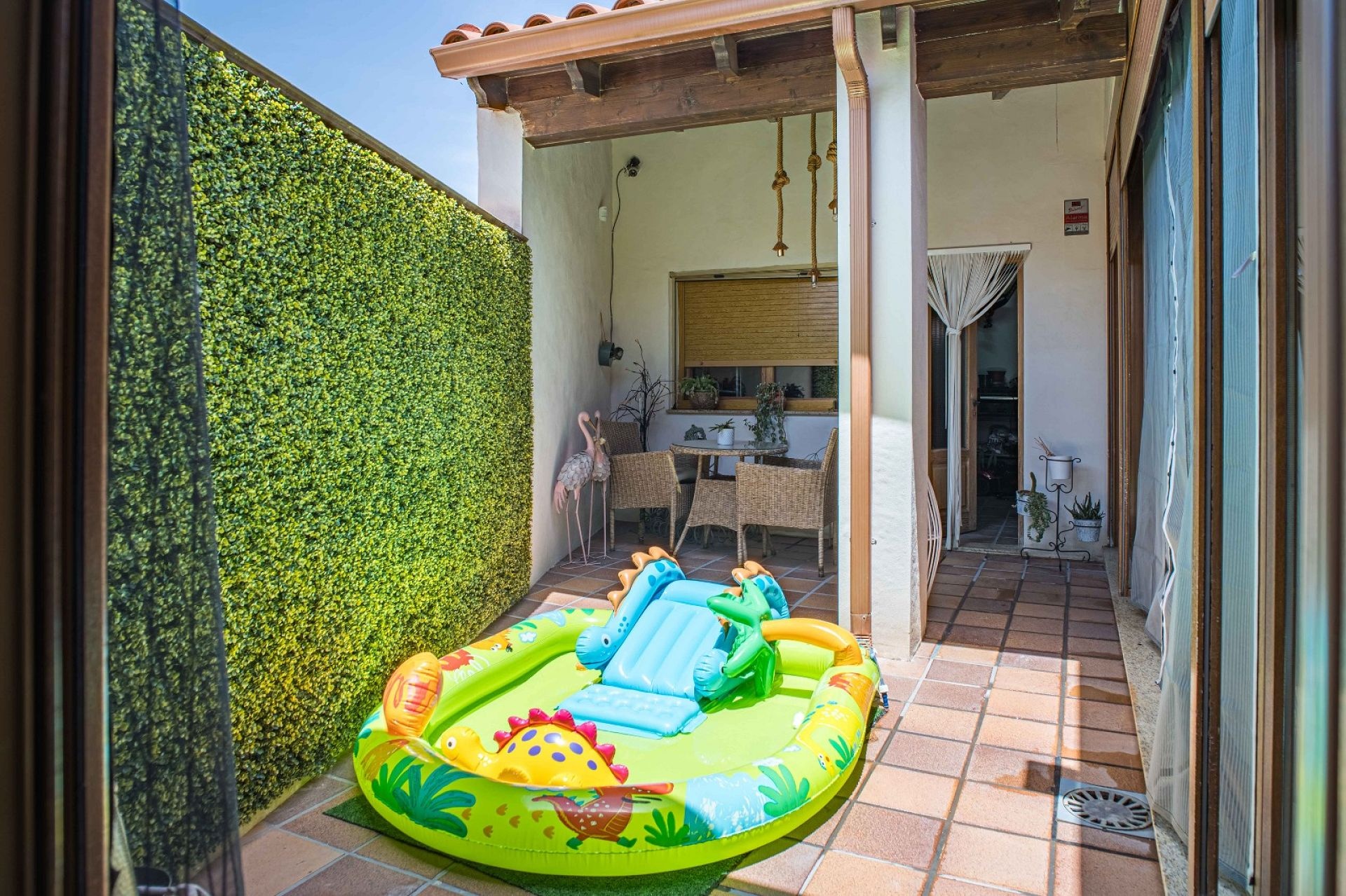 Resale - 4 Bedroom 2 Bathroom Villa in Pinoso -  - Alicante