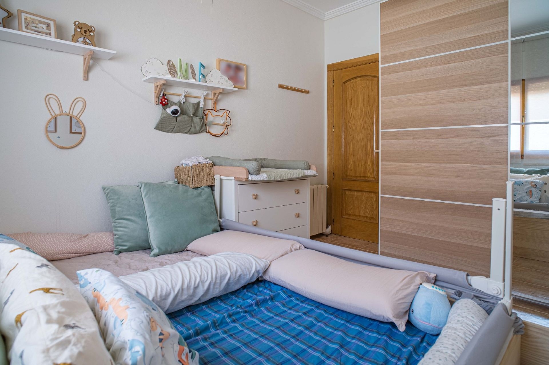 Resale - 4 Bedroom 2 Bathroom Villa in Pinoso -  - Alicante