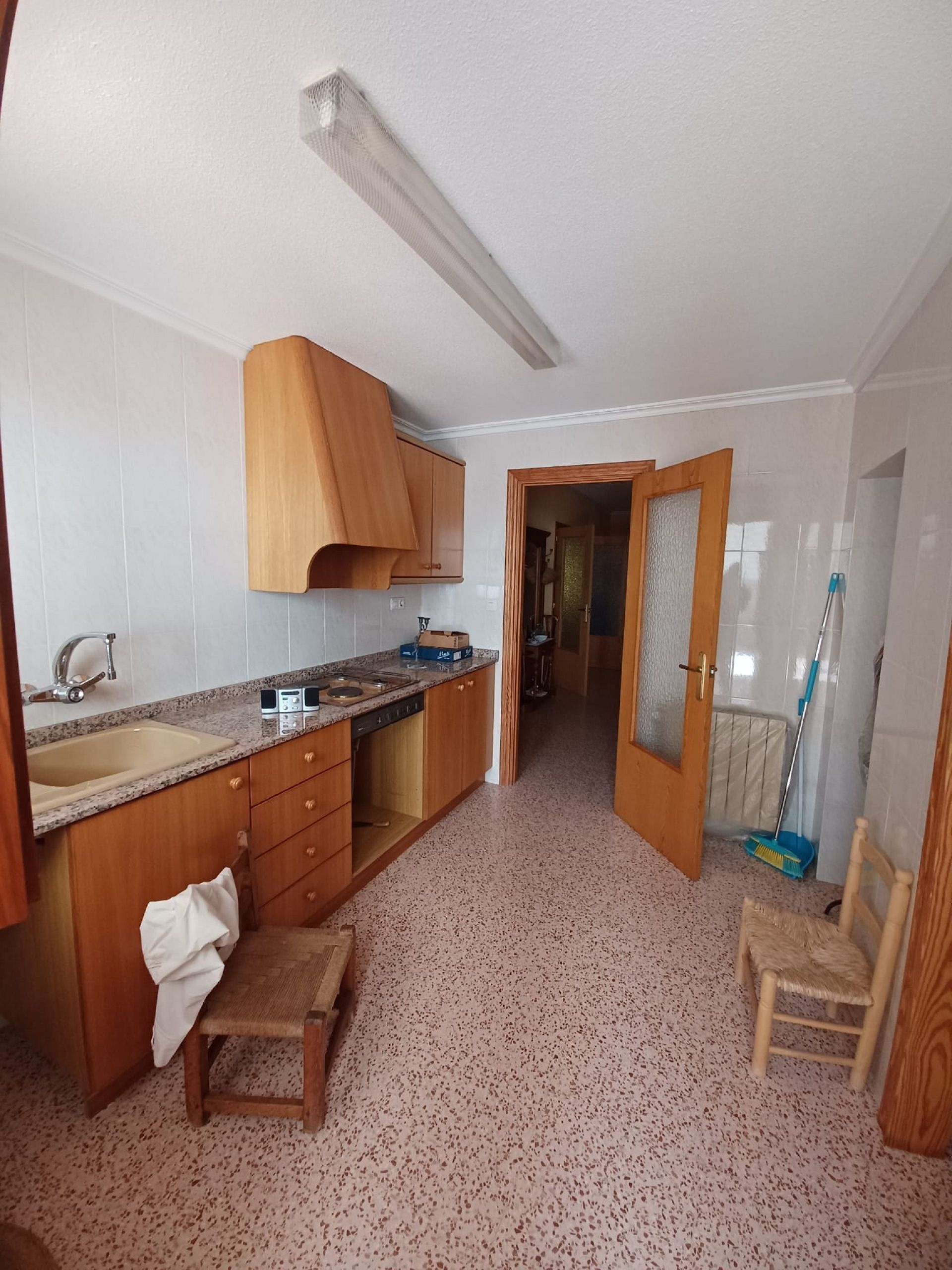 Resale - 3 Bedroom 2 Bathroom Townhouse in Pinoso -  - Alicante