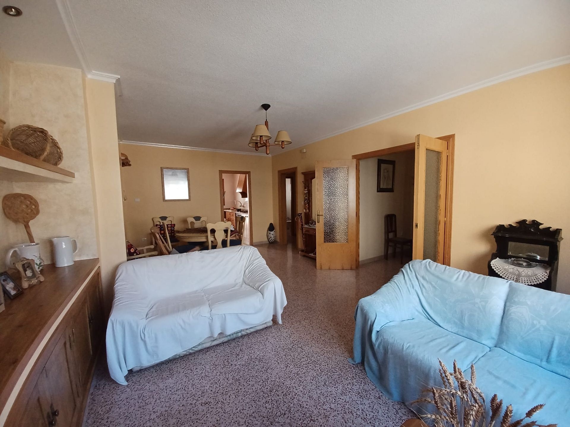 Resale - 3 Bedroom 2 Bathroom Townhouse in Pinoso -  - Alicante