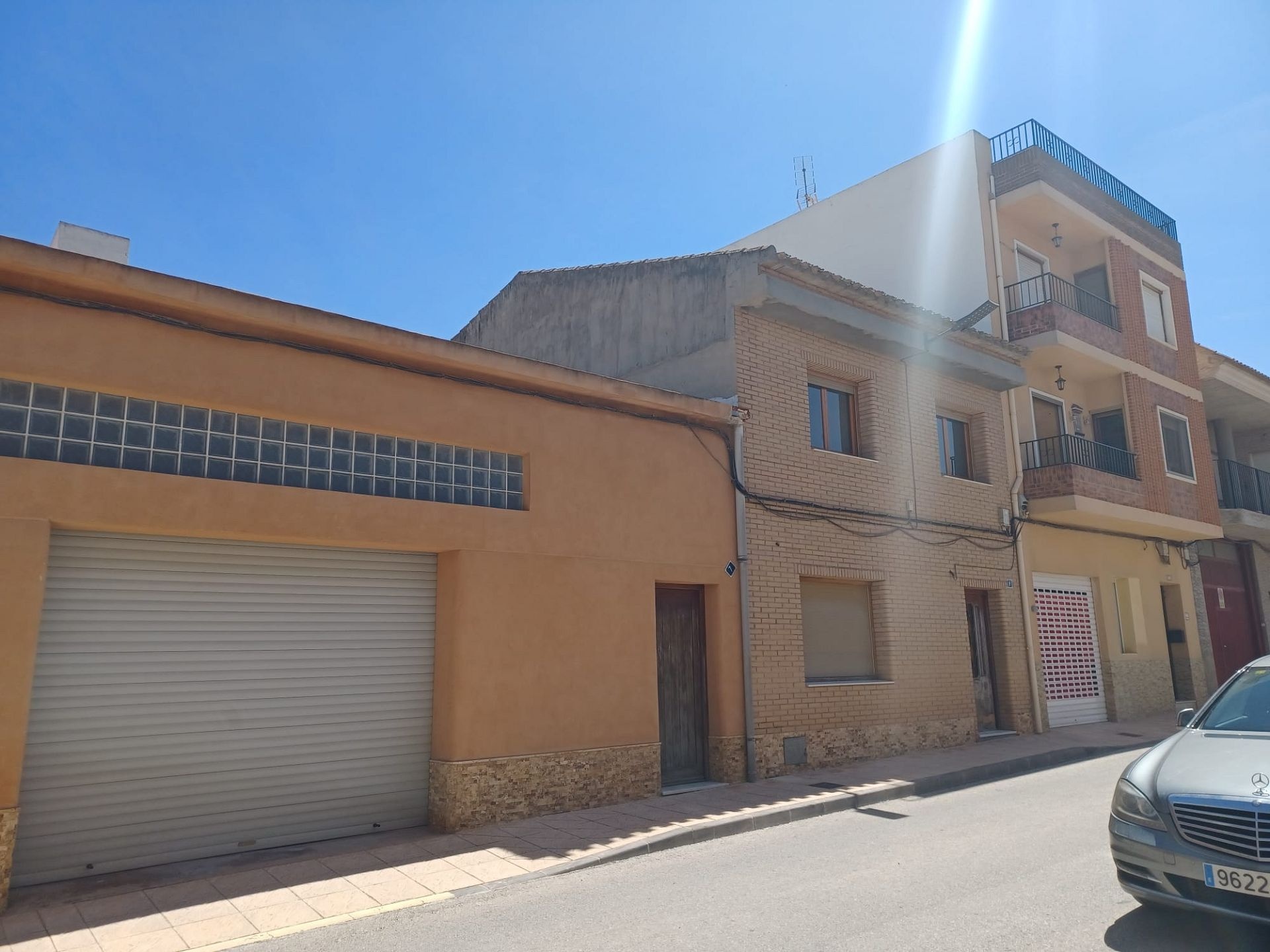 Resale - 3 Bedroom 2 Bathroom Townhouse in Pinoso -  - Alicante