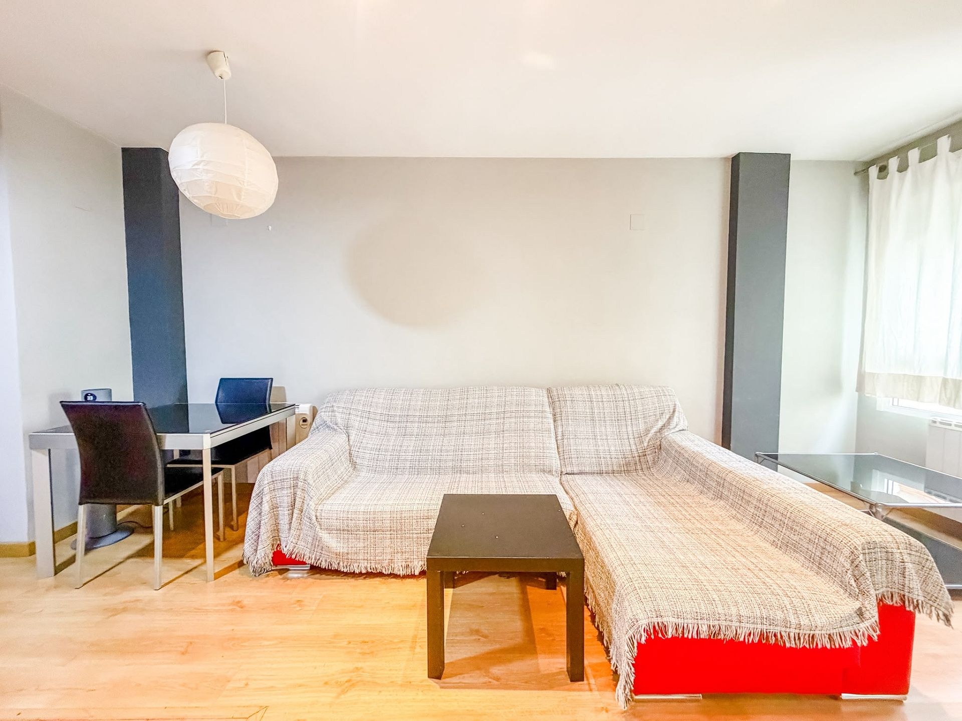 Resale - 1 Bedroom 1 Bathroom Apartment in Elda -  - Alicante