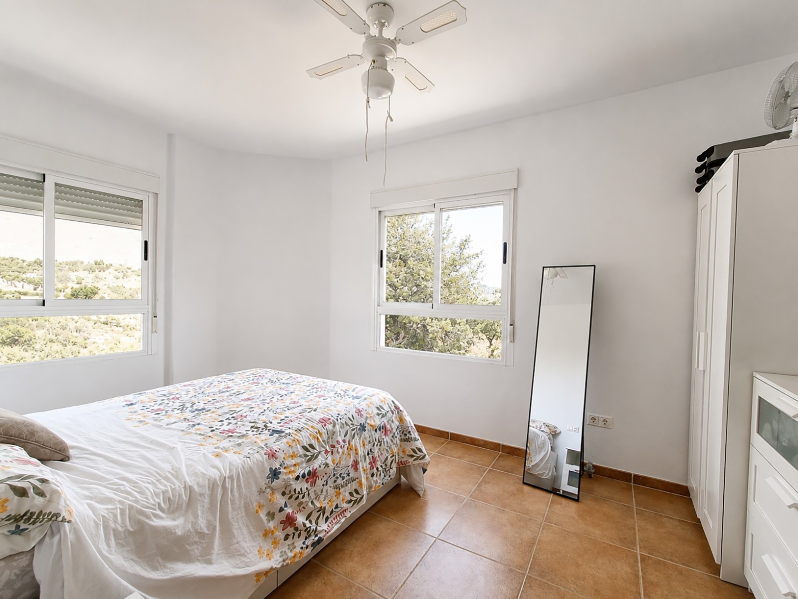 Resale - 2 Bedroom 1 Bathroom Apartment in Hondón de los Frailes -  - Alicante