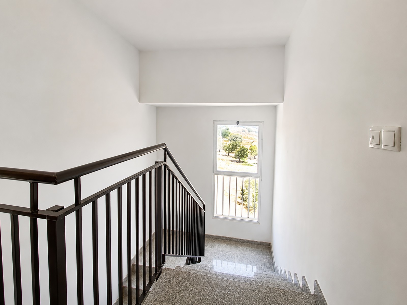 Resale - 2 Bedroom 1 Bathroom Apartment in Hondón de los Frailes -  - Alicante