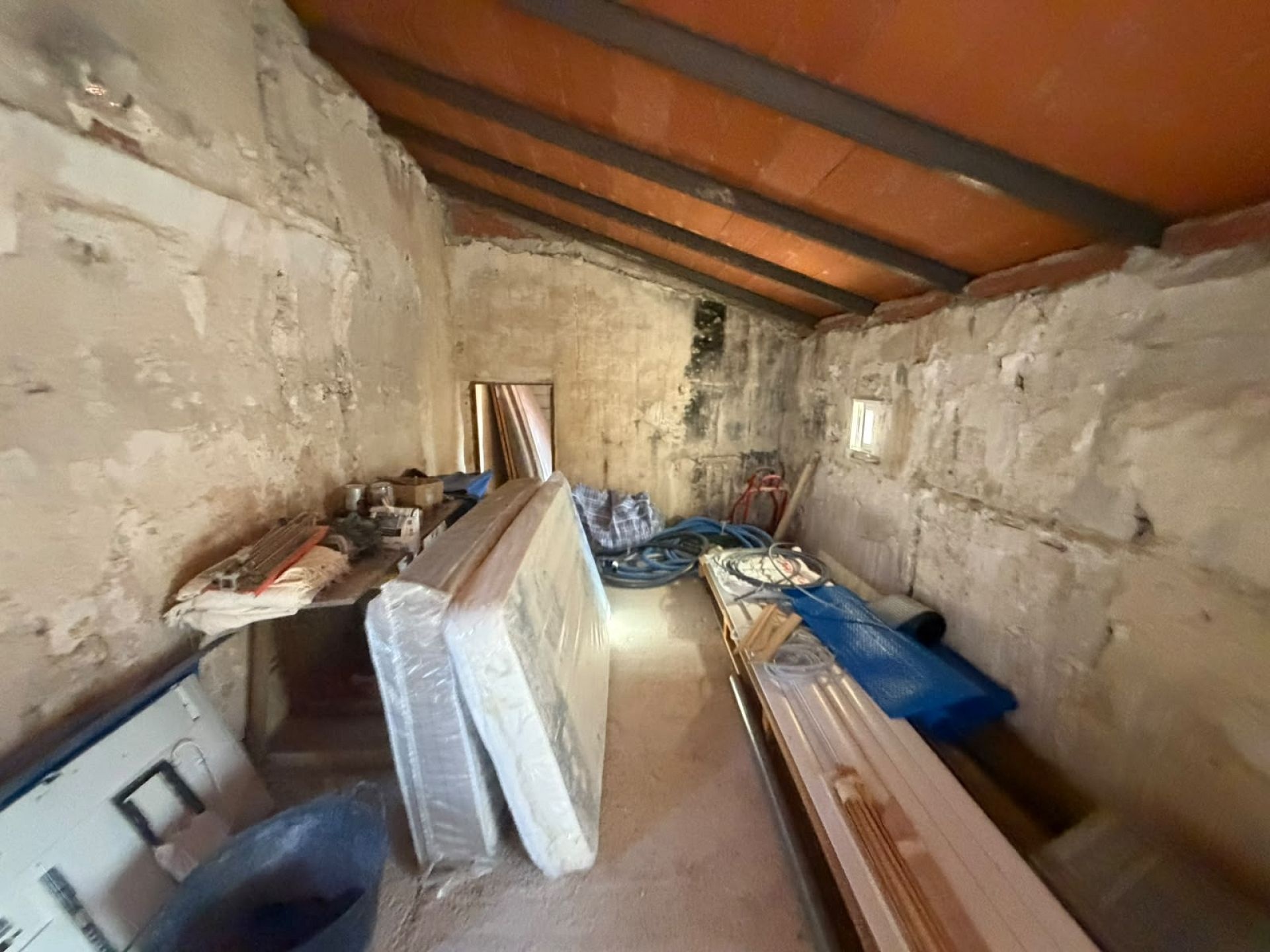 Resale - 6 Bedroom 3 Bathroom Country house in Aspe -  - Alicante