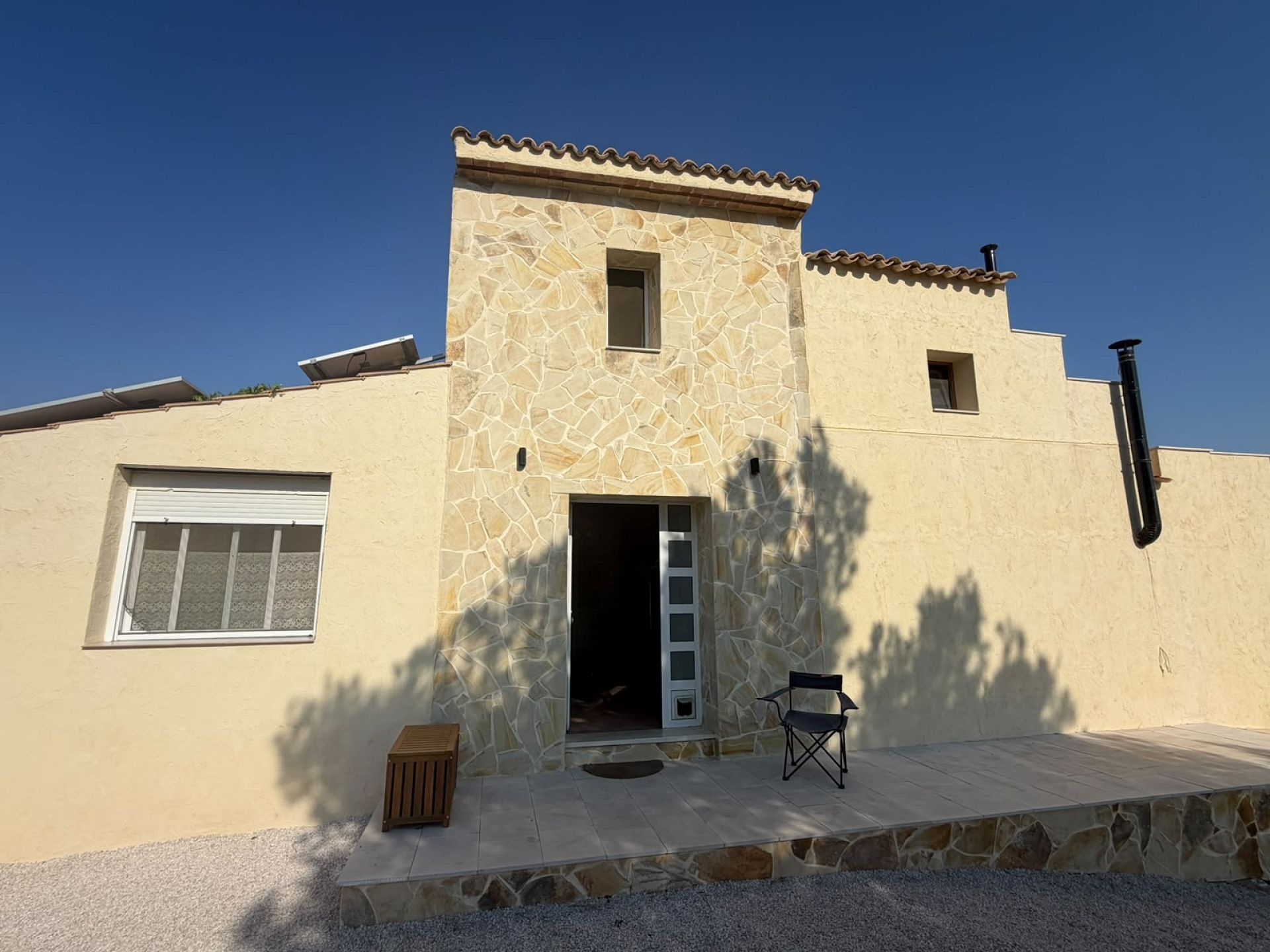 Resale - 6 Bedroom 3 Bathroom Country house in Aspe -  - Alicante