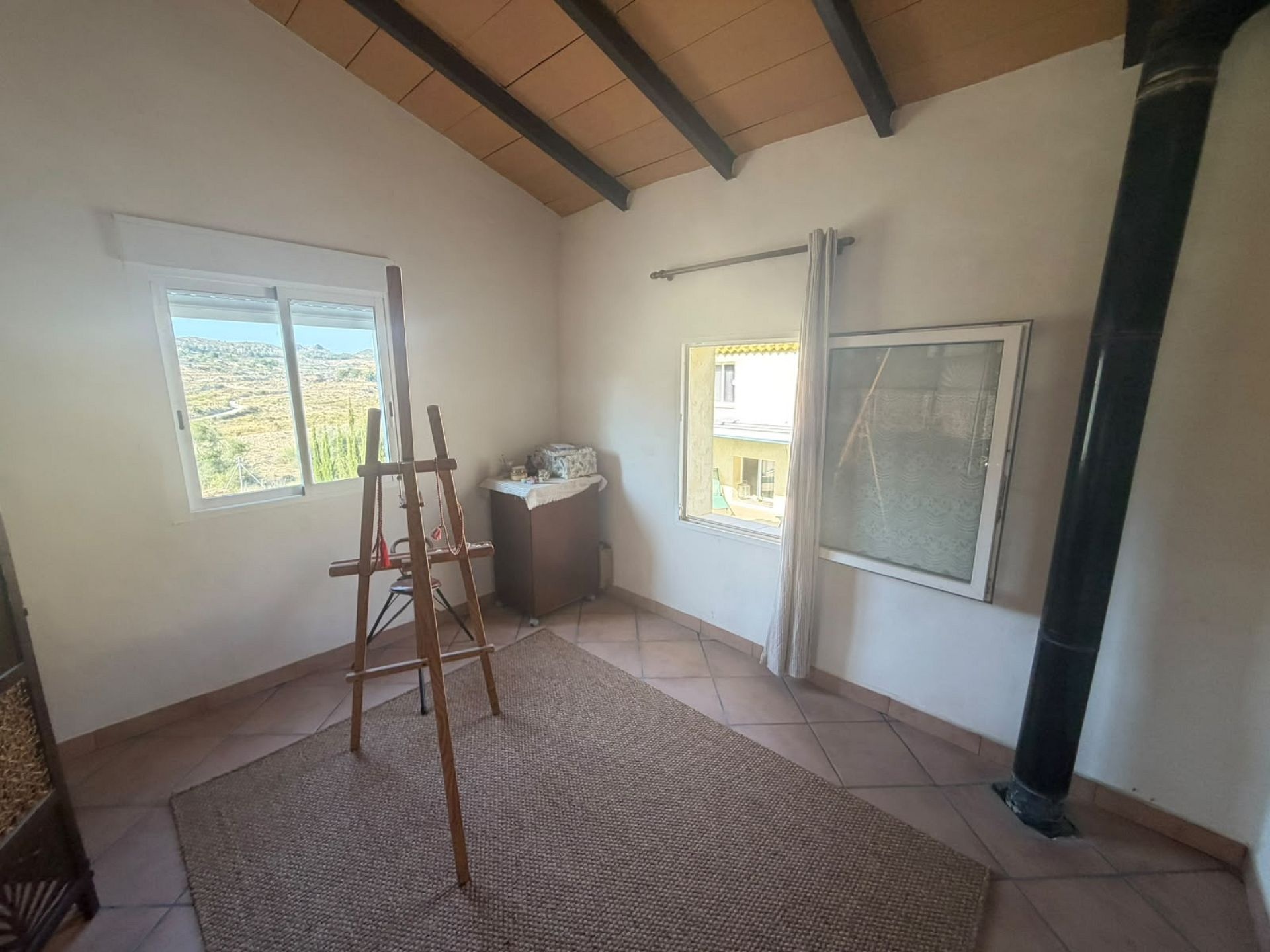 Resale - 6 Bedroom 3 Bathroom Country house in Aspe -  - Alicante