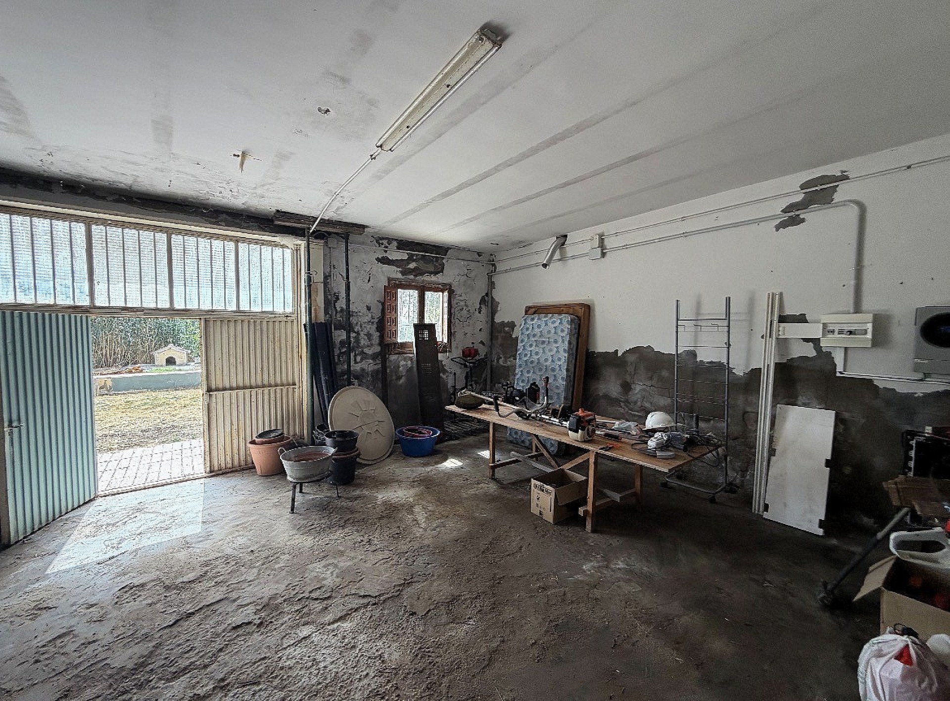 Resale - 12 Bedroom 5 Bathroom Country house in Castalla -  - Alicante