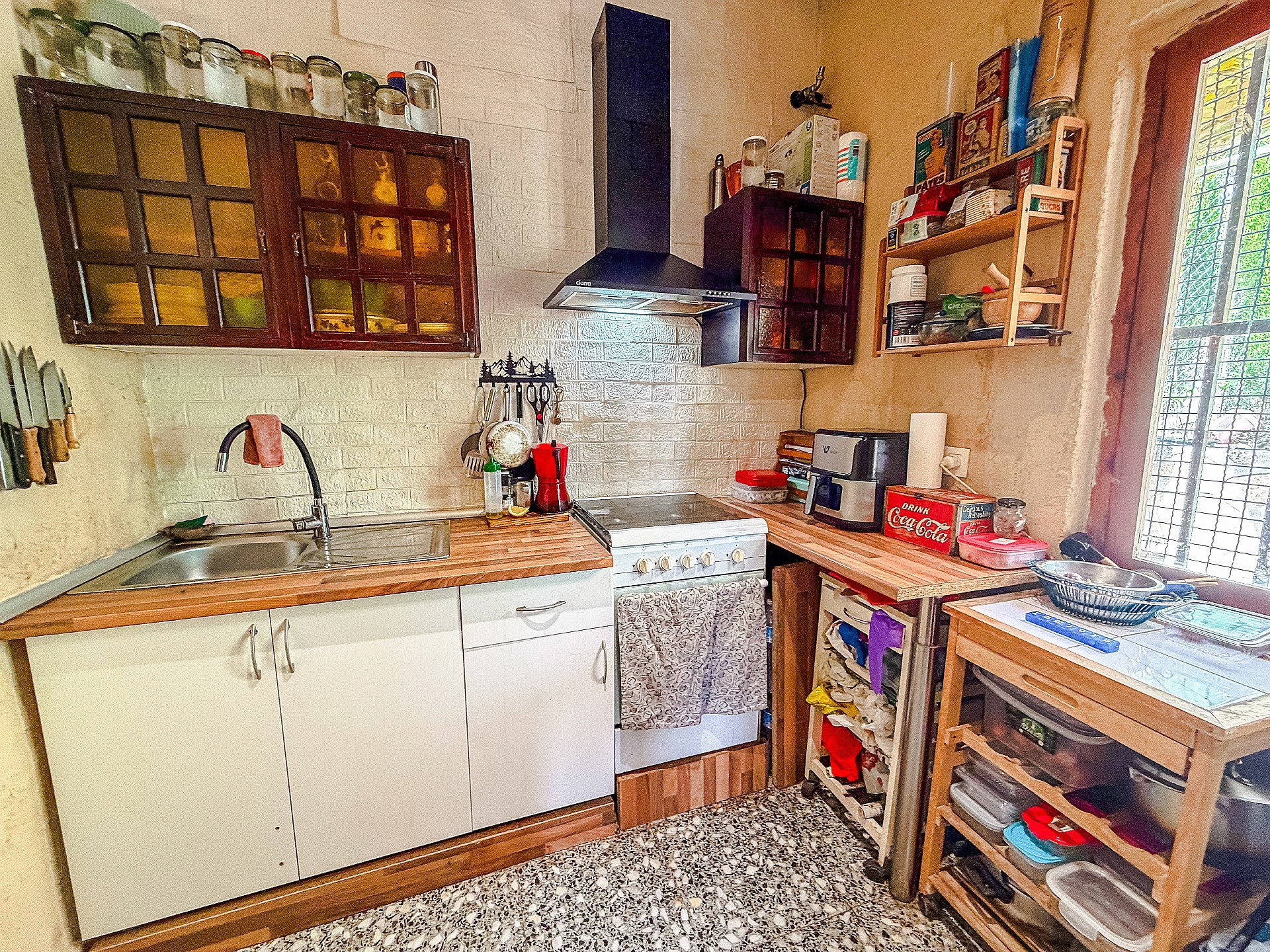 Resale - 2 Bedroom 1 Bathroom Finca in Castalla -  - Alicante