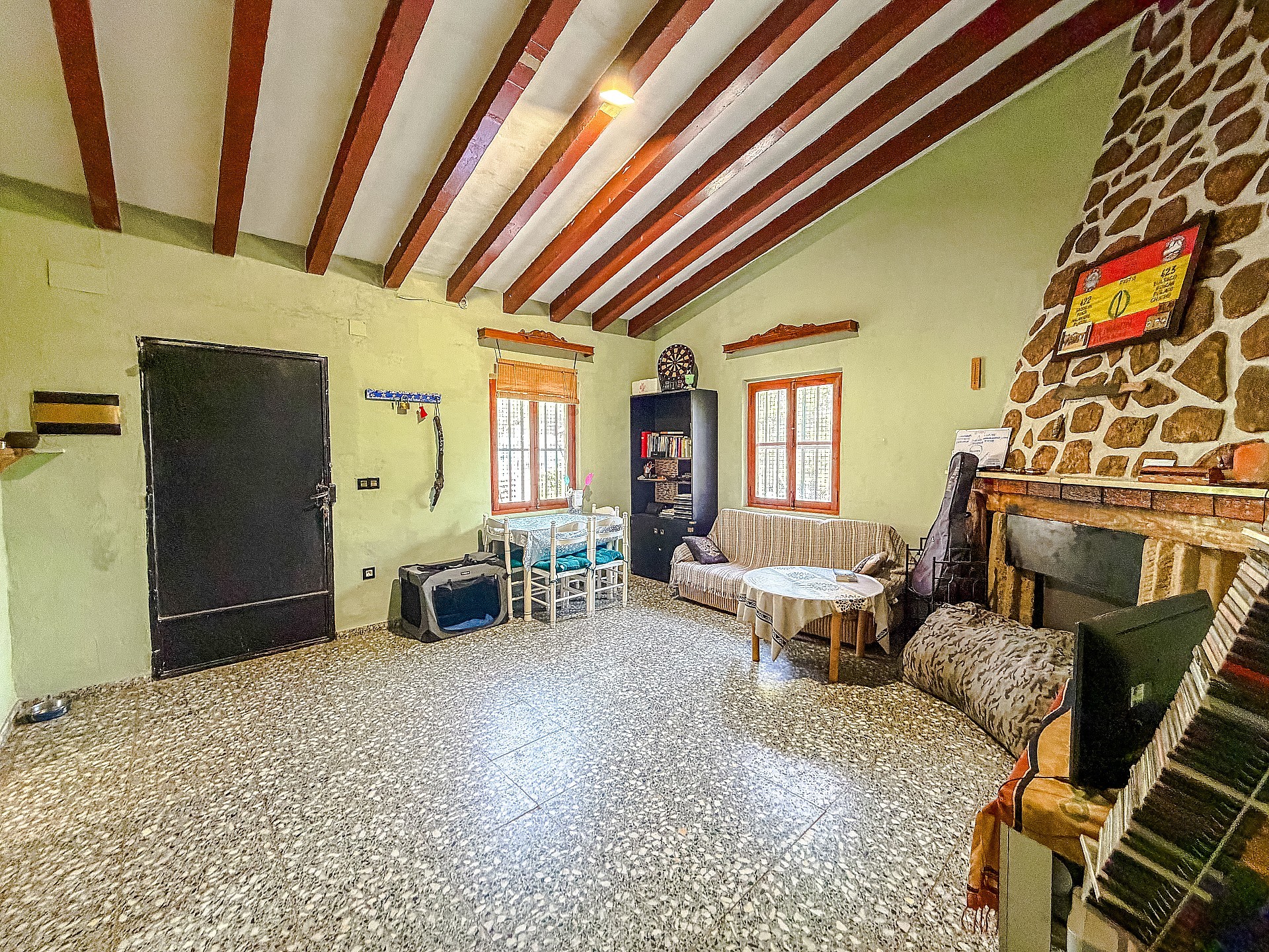 Resale - 2 Bedroom 1 Bathroom Finca in Castalla -  - Alicante
