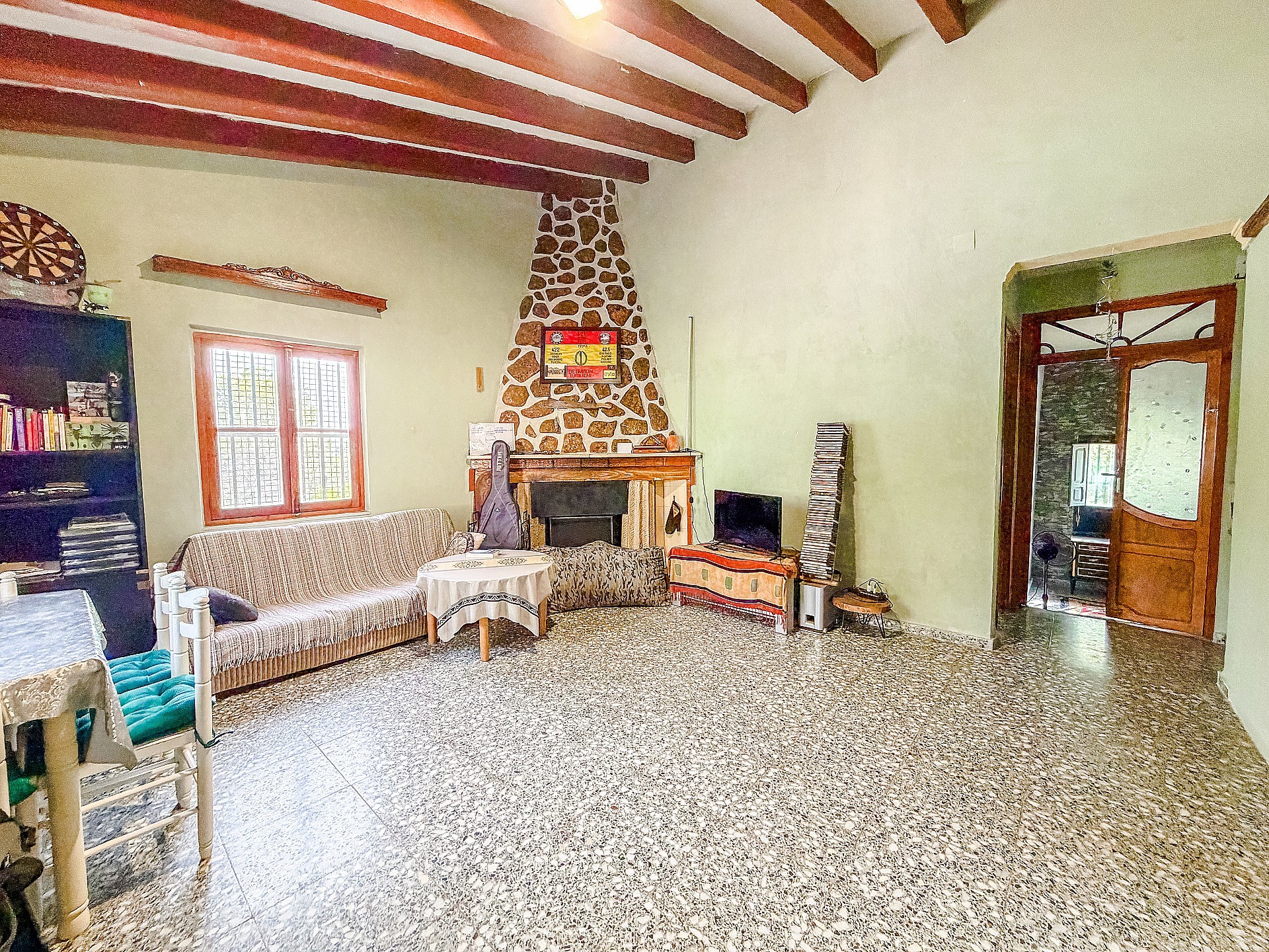 Resale - 2 Bedroom 1 Bathroom Finca in Castalla -  - Alicante