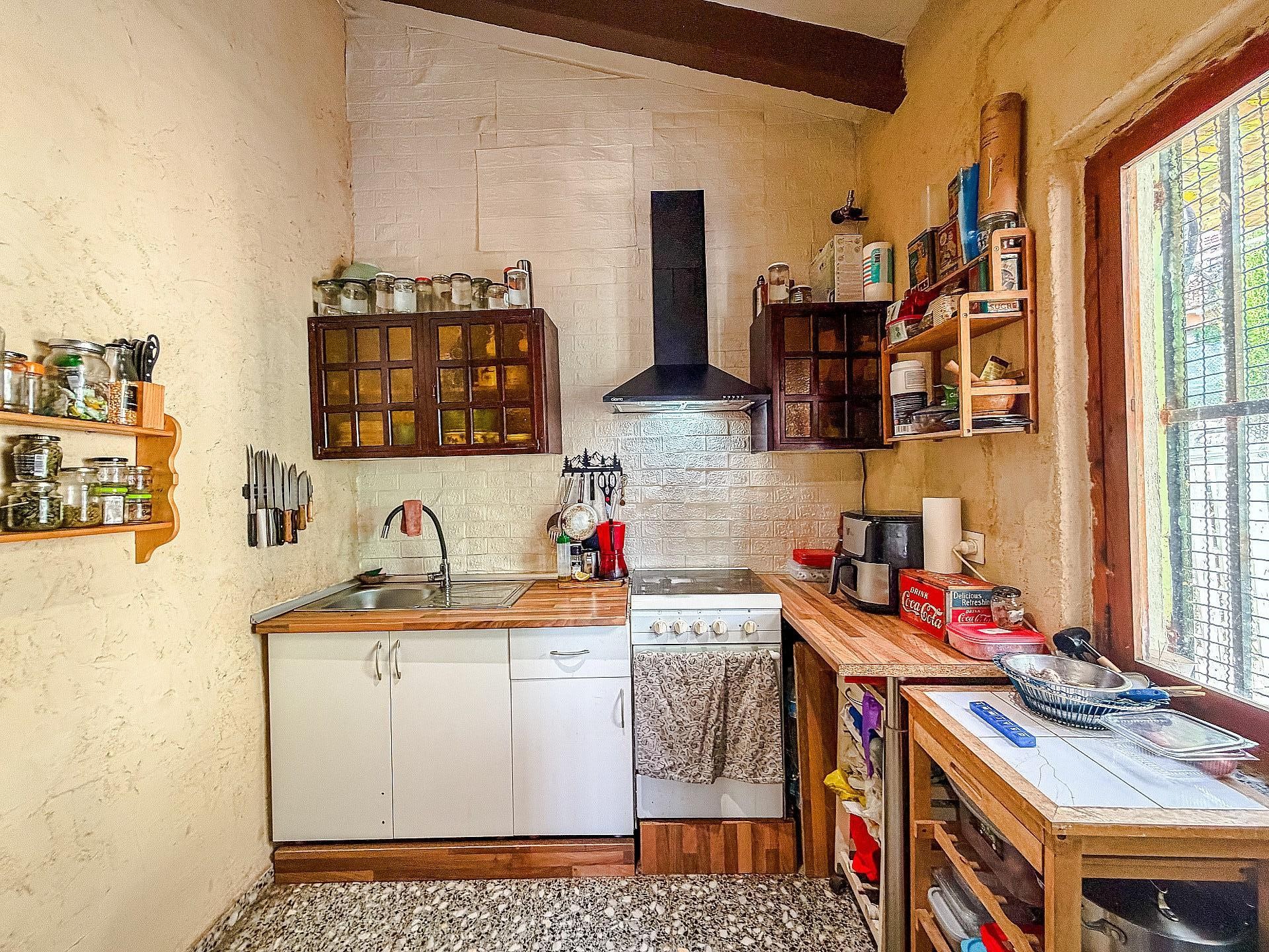 Resale - 2 Bedroom 1 Bathroom Finca in Castalla -  - Alicante