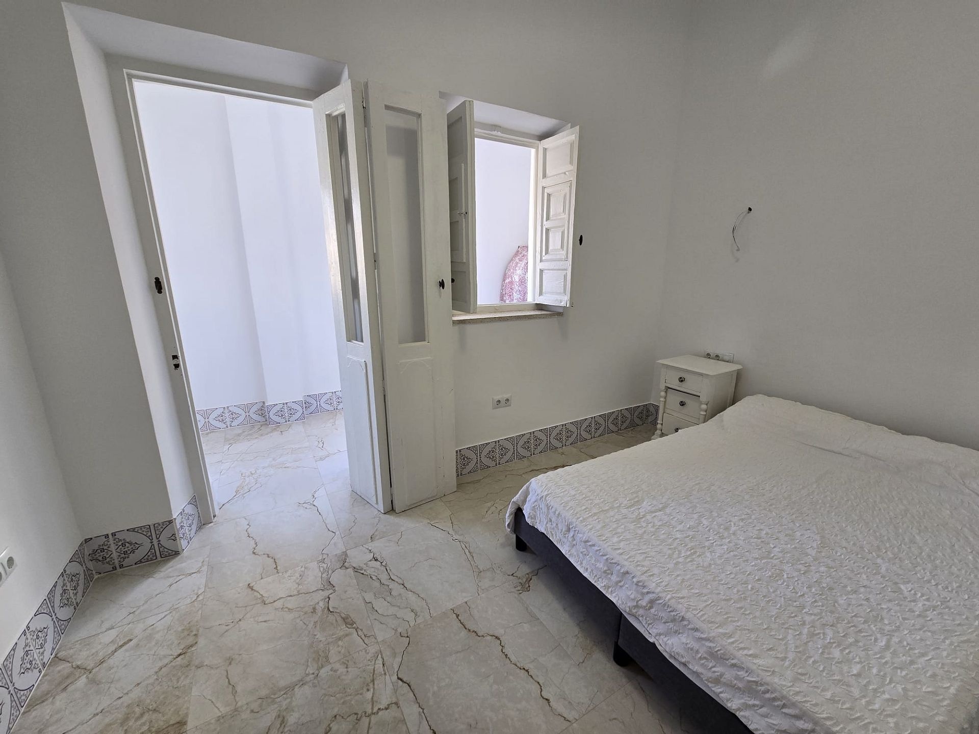 Resale - 2 Bedroom 3 Bathroom Apartment in Pinoso -  - Alicante