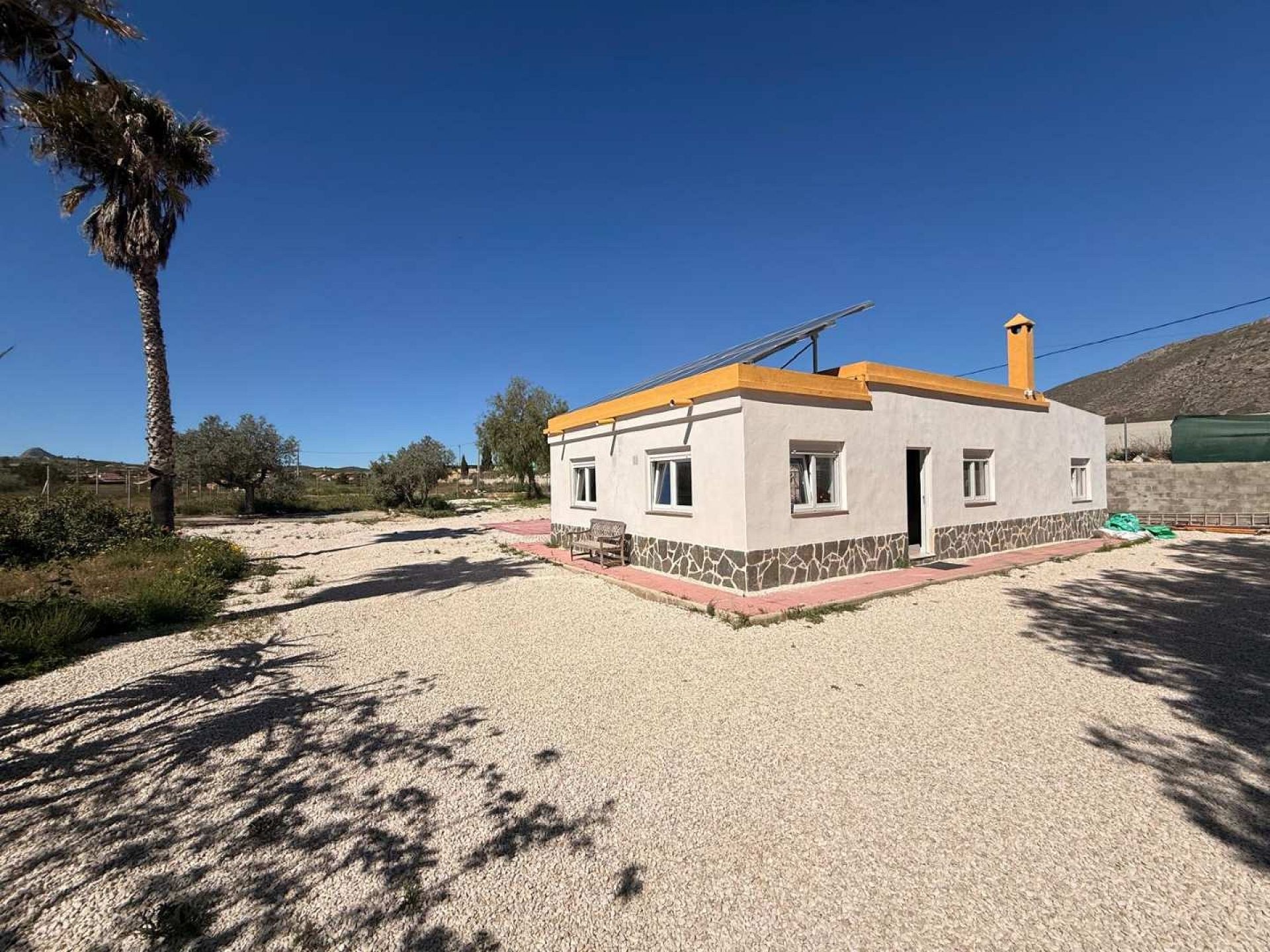 Resale - 2 Bedroom 2 Bathroom Villa in Hondón de los Frailes -  - Alicante