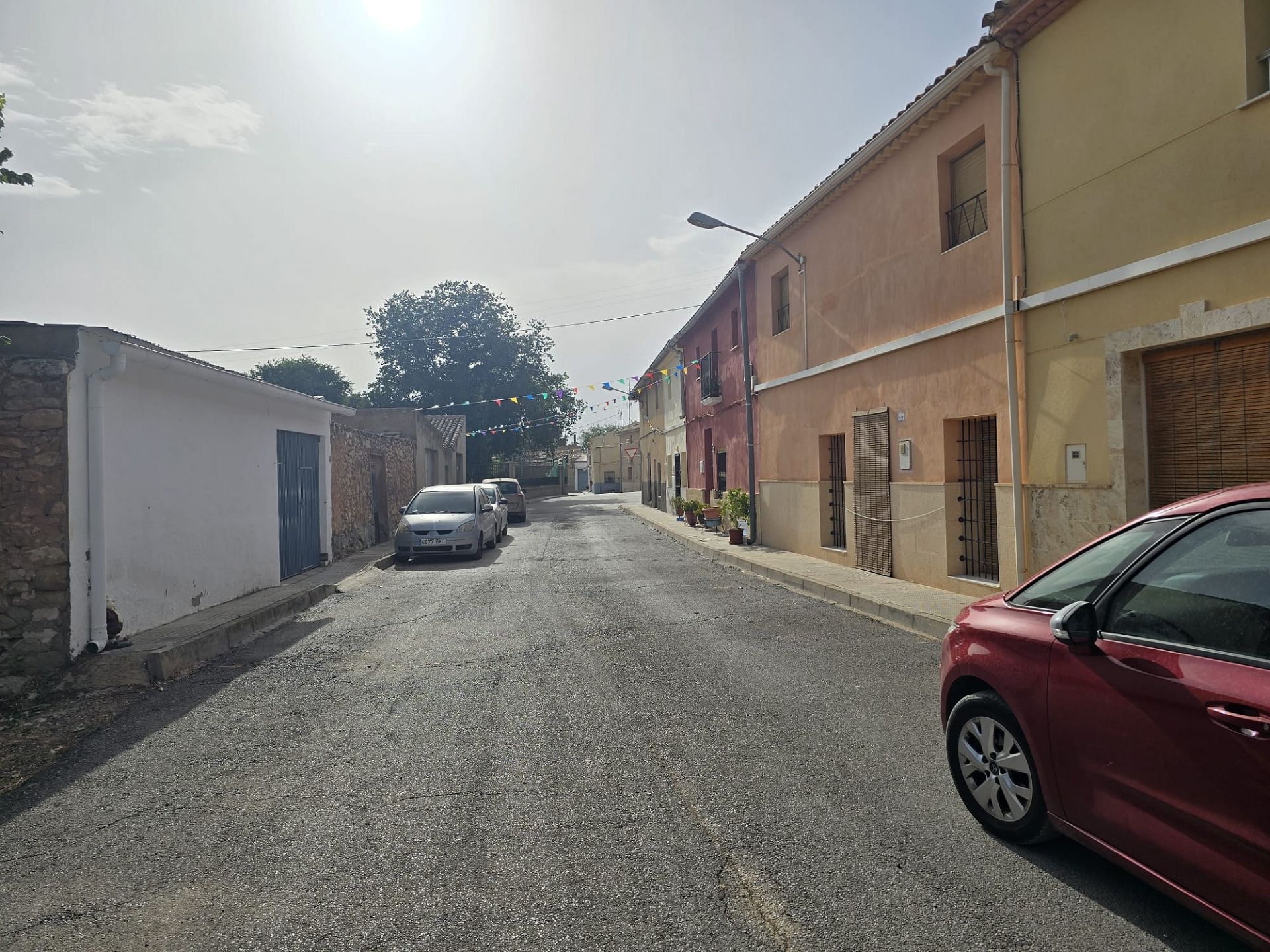 Resale - 3 Bedroom 2 Bathroom Townhouse in Pinoso -  - Alicante