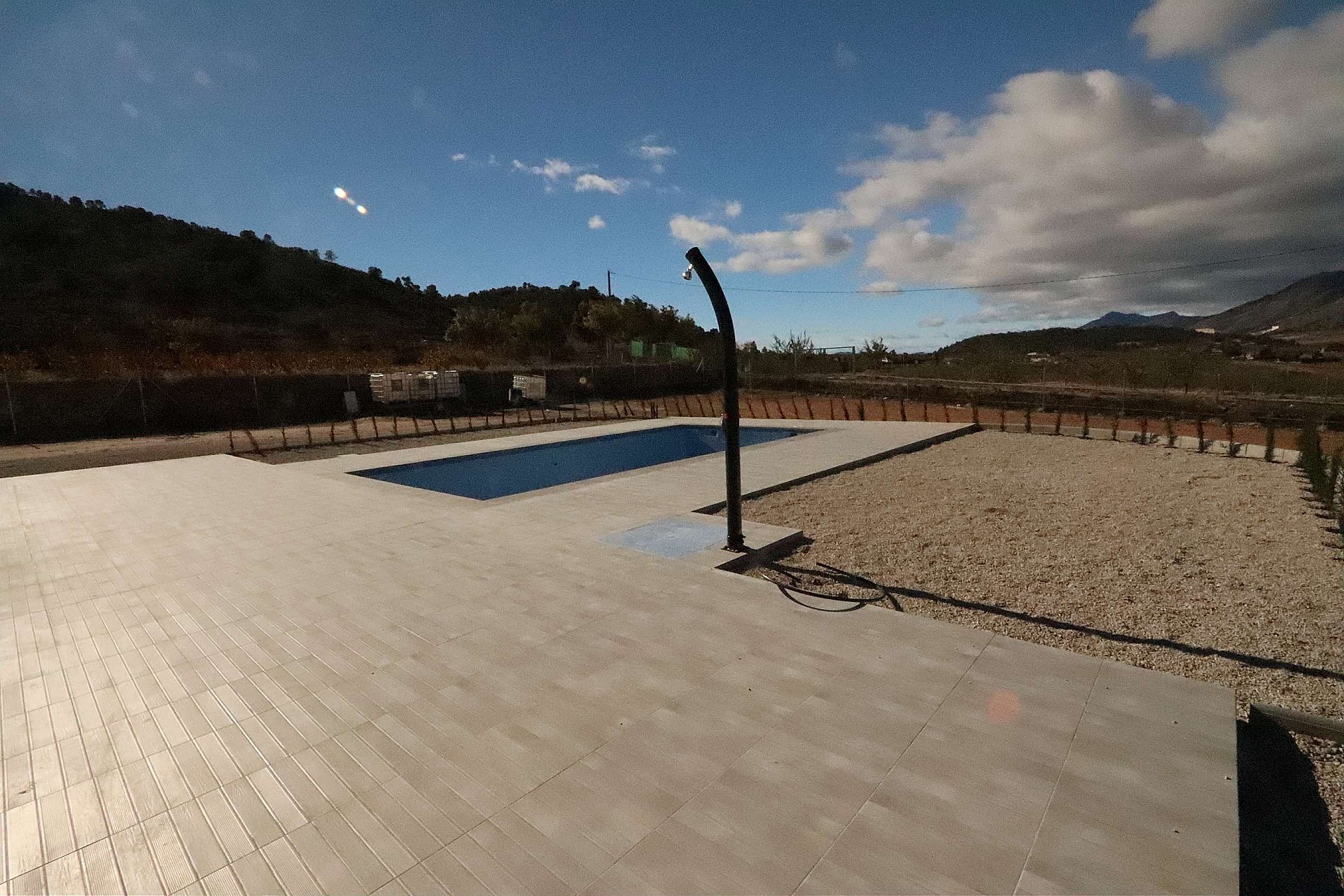Resale - 3 Bedroom 3 Bathroom Villa in Hondón de las Nieves -  - Alicante