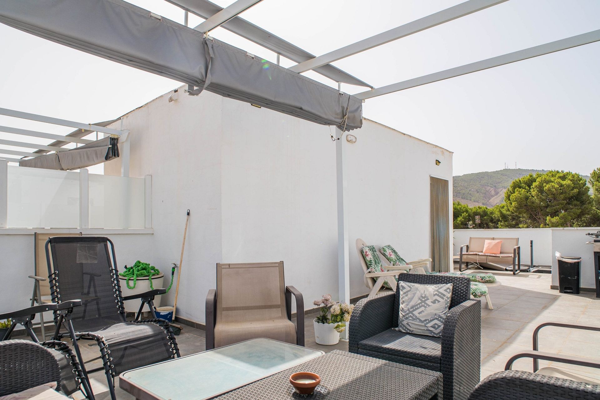 Resale - 3 Bedroom 2 Bathroom Apartment in Pinoso -  - Alicante