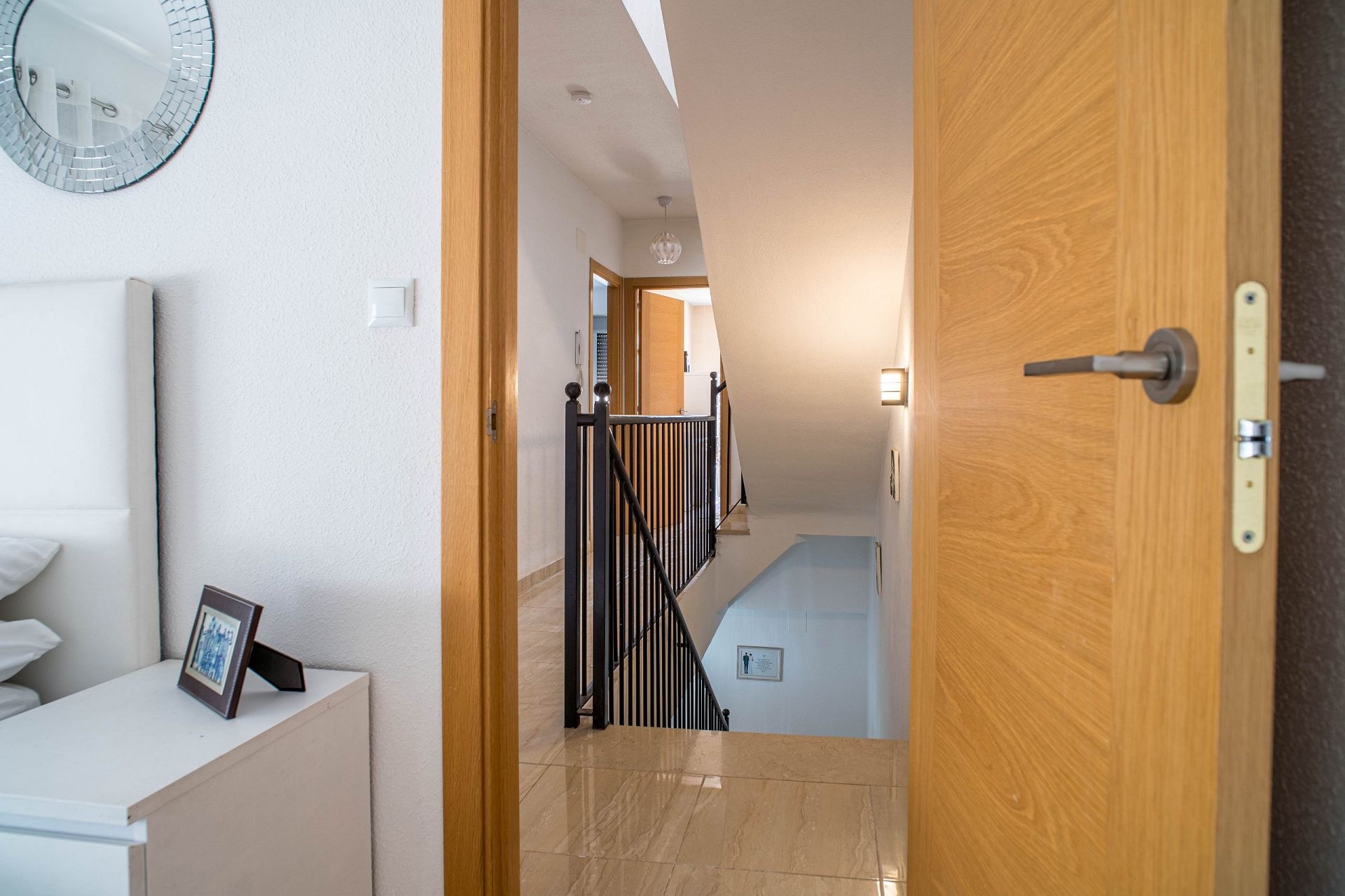 Resale - 3 Bedroom 2 Bathroom Apartment in Pinoso -  - Alicante