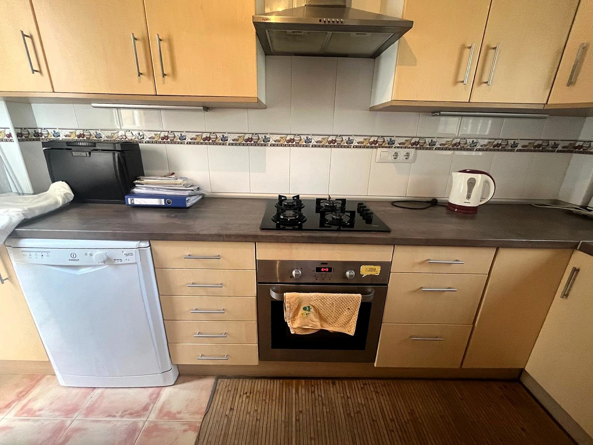 Resale - 3 Bedroom 2 Bathroom Villa in Castalla -  - Alicante