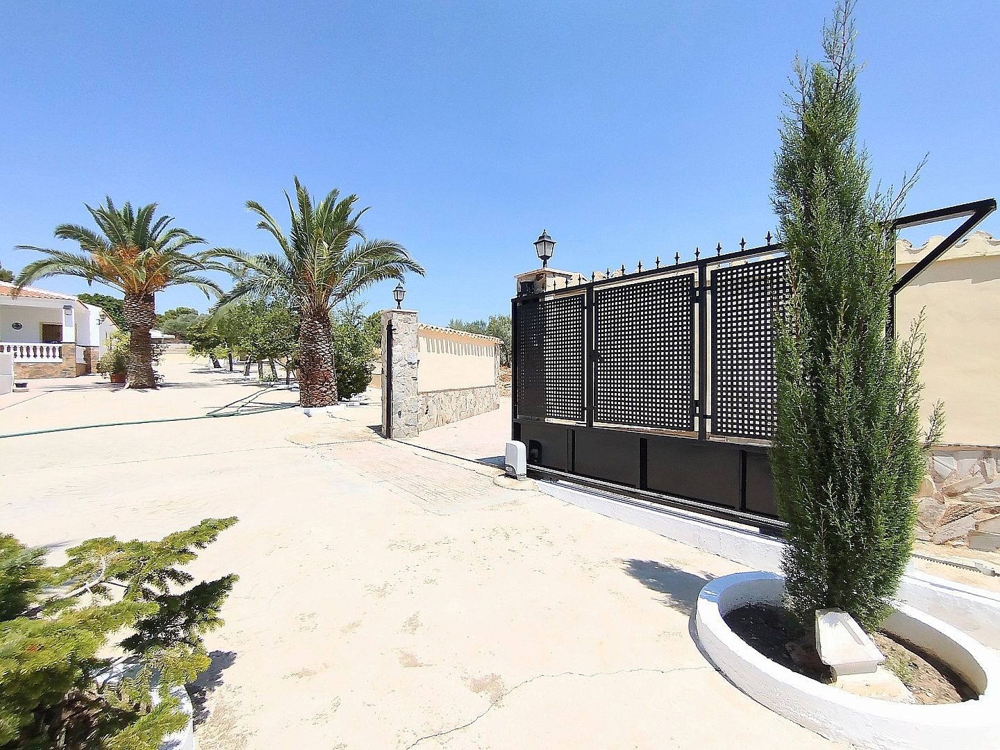 4 Bedroom 1 Bathroom Country house in Yecla