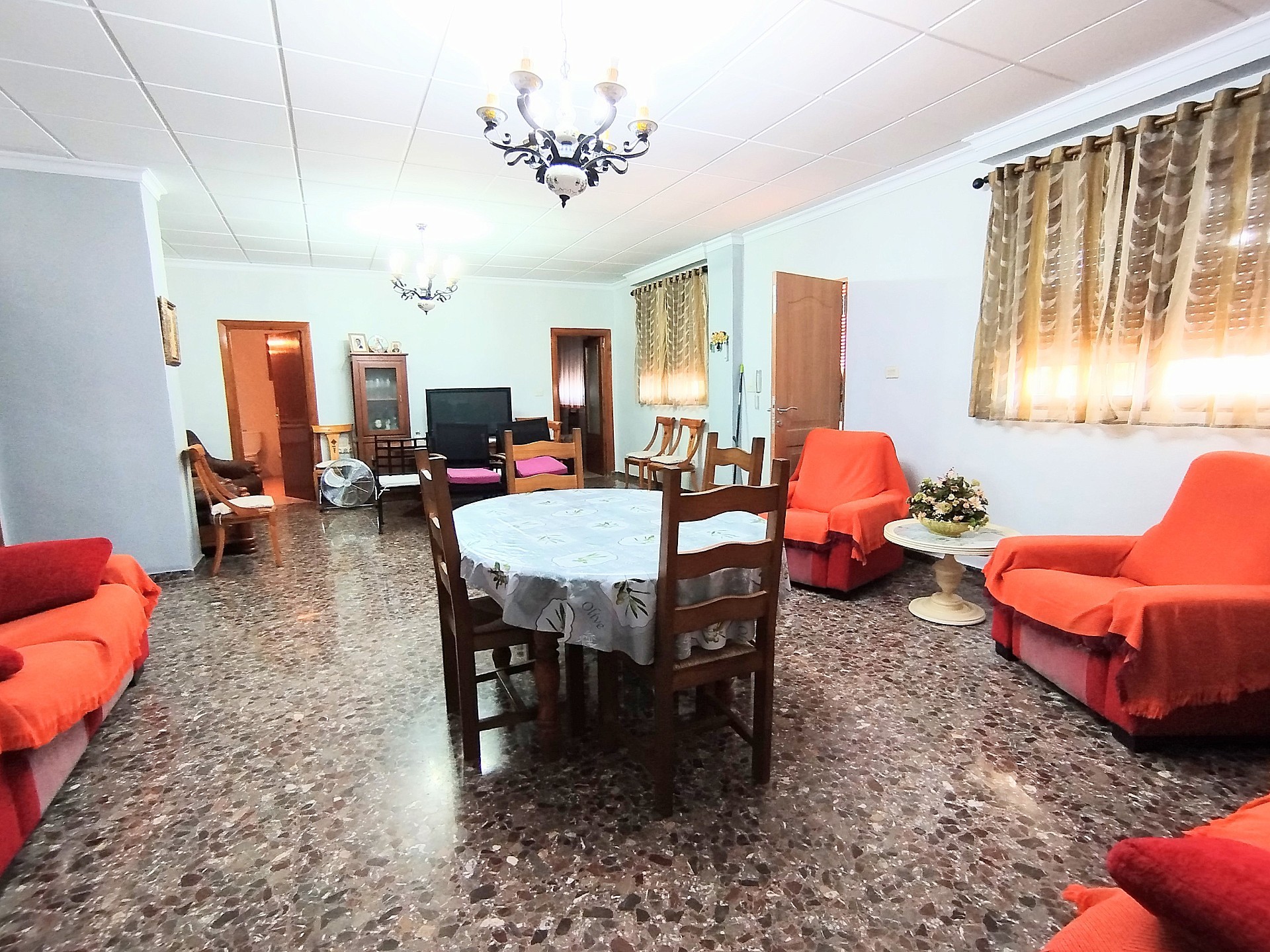 Resale - 4 Bedroom 1 Bathroom Country house in Yecla - , Yecla, Murcia, Spain - Murcia