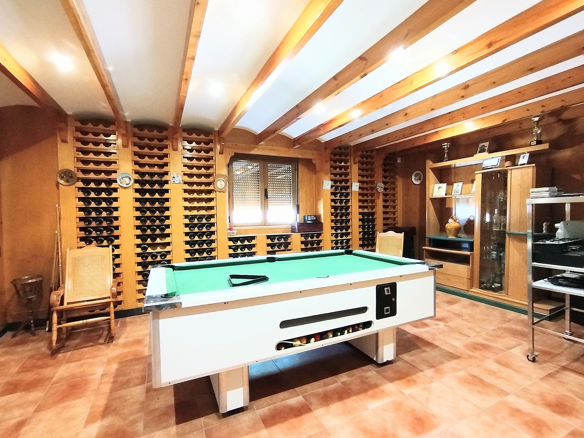 Resale - 4 Bedroom 1 Bathroom Country house in Yecla - , Yecla, Murcia, Spain - Murcia