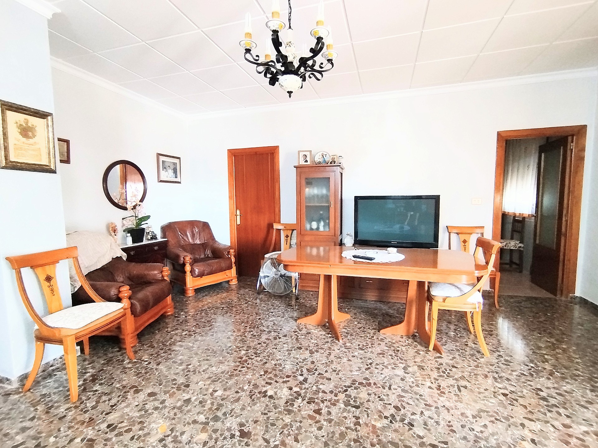 Resale - 4 Bedroom 1 Bathroom Country house in Yecla - , Yecla, Murcia, Spain - Murcia